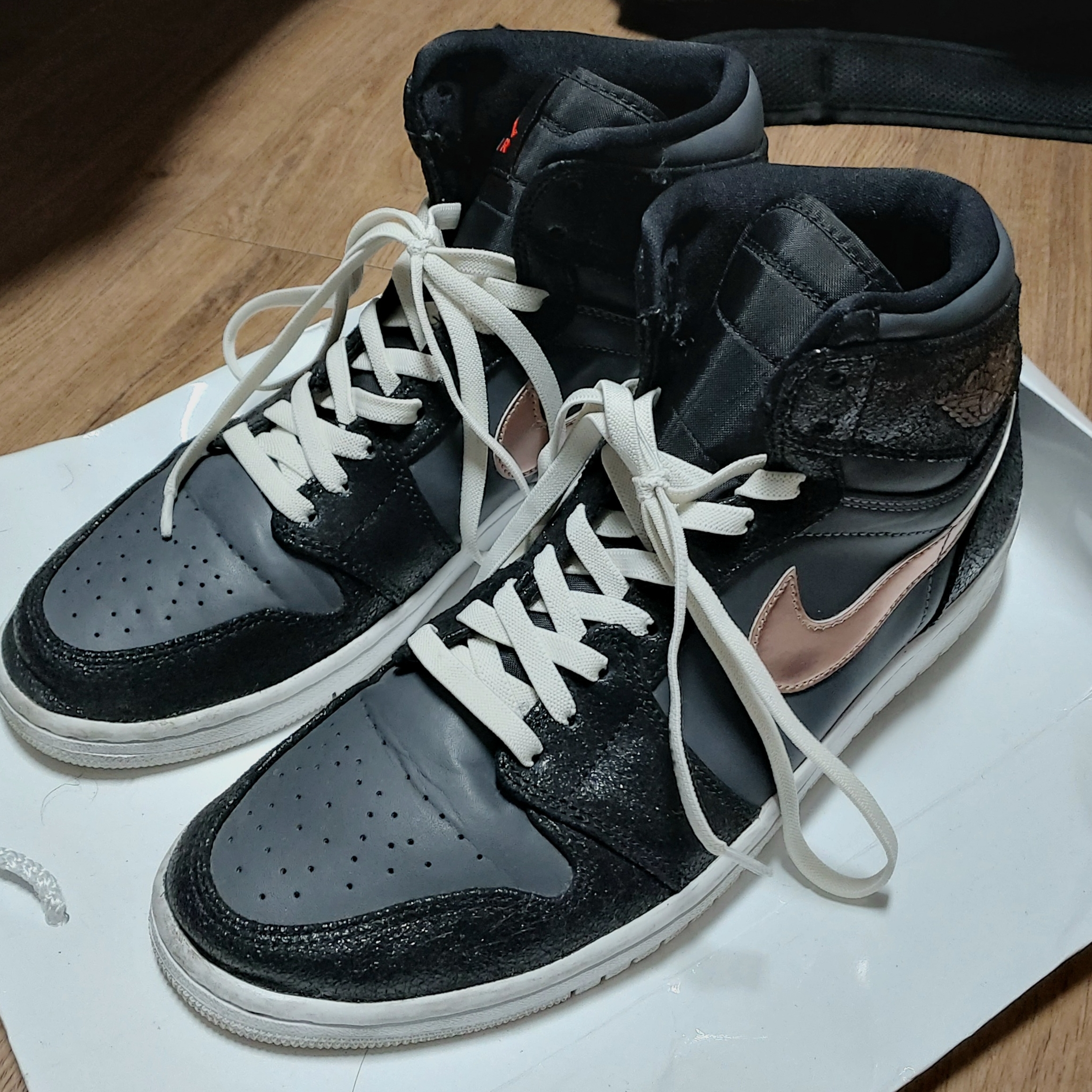 Jordan 1 Retro High Bronze Medal 착용 스타일