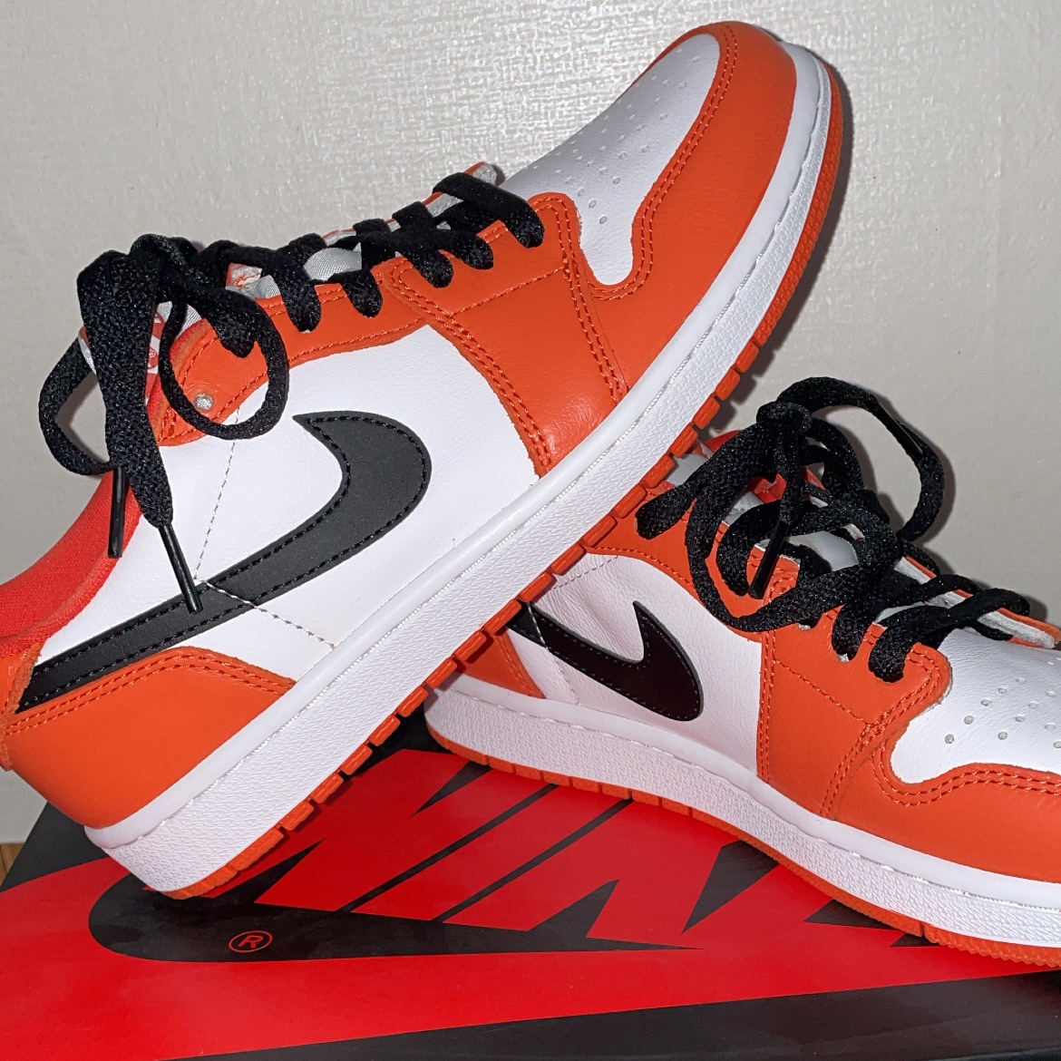 Jordan 1 Low OG Starfish, (W) Jordan 1 Low OG Starfish 착용 스타일 - 2