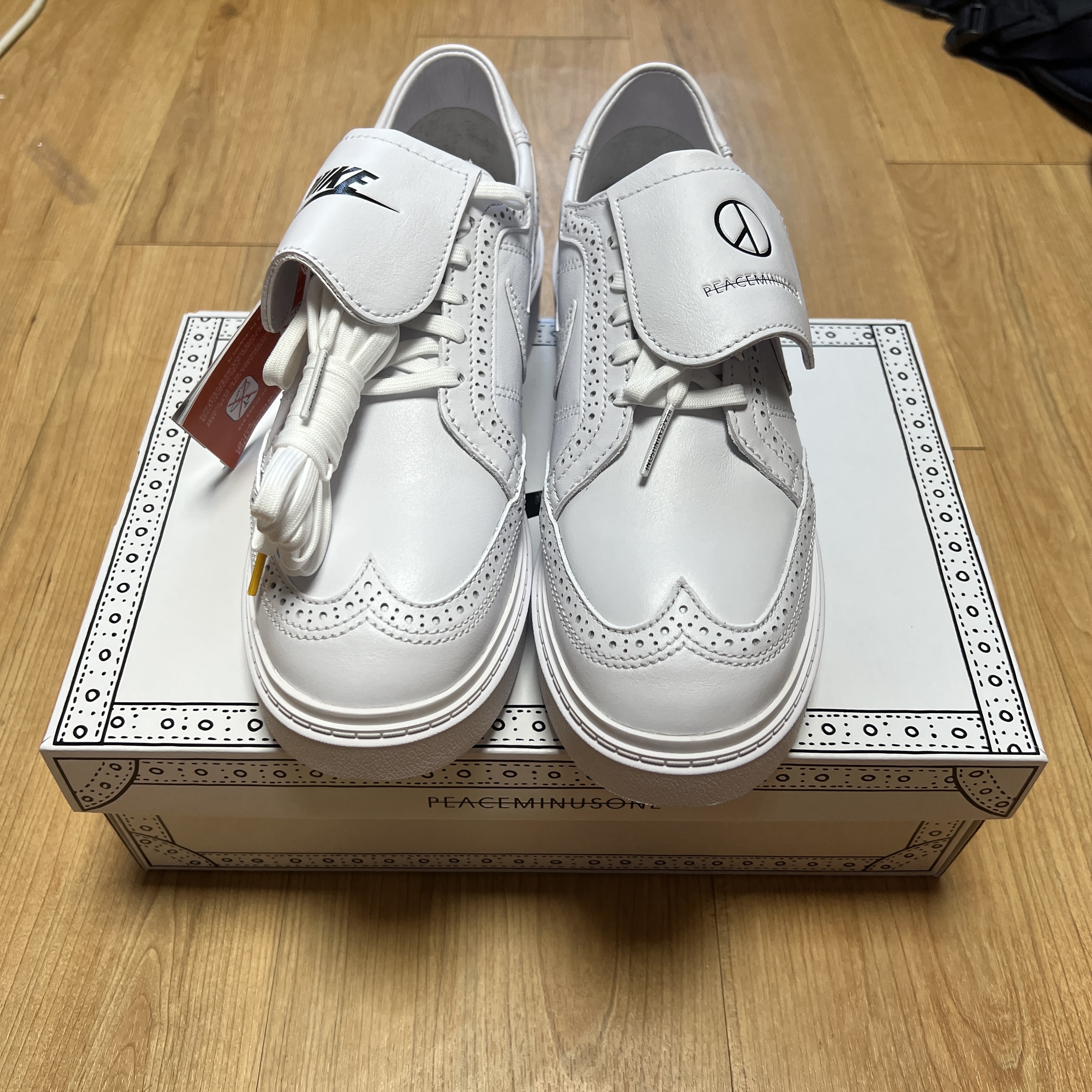 Nike x Peaceminusone Kwondo1 White 착용 스타일 - 2