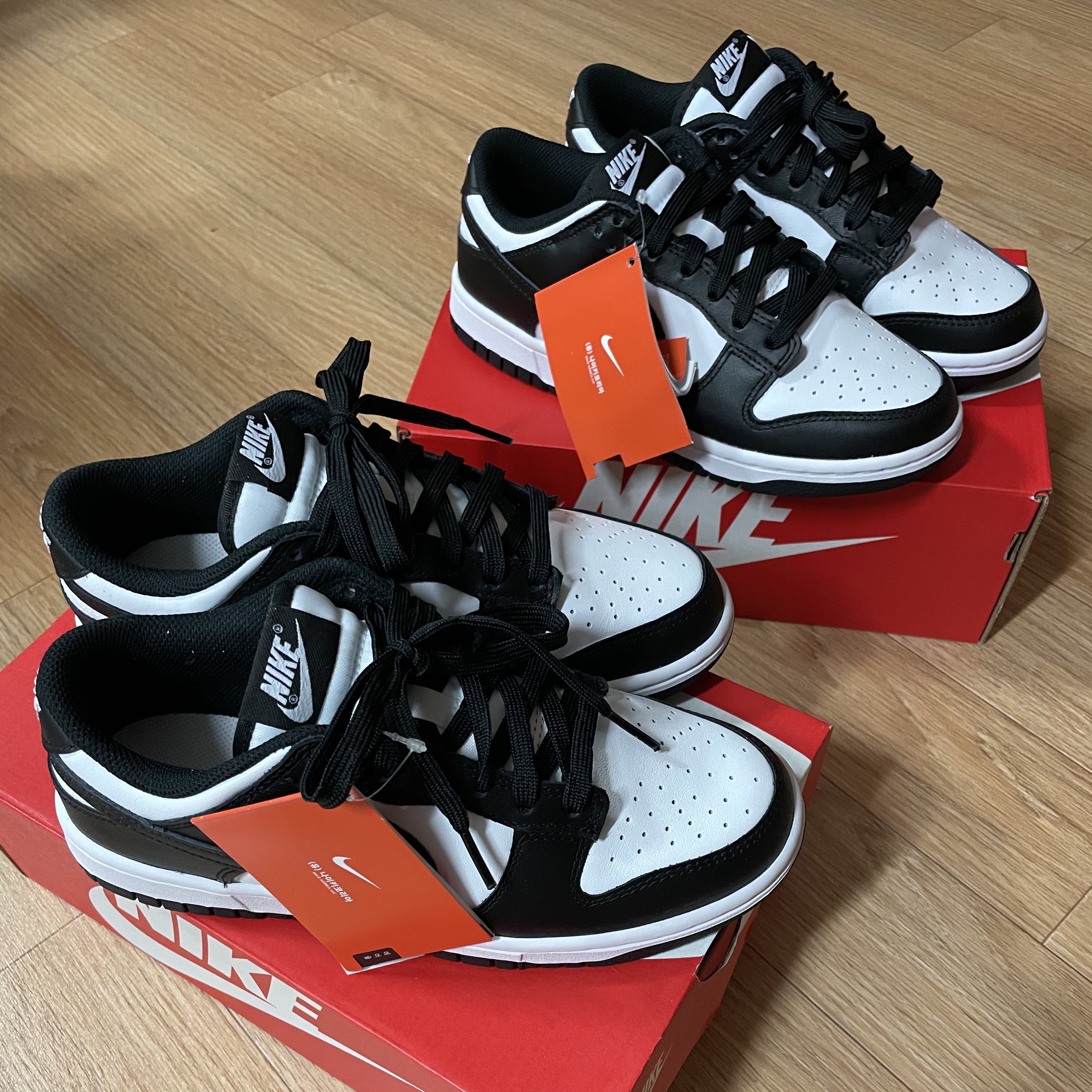 (W) Nike Dunk Low Black 착용 스타일 - 3