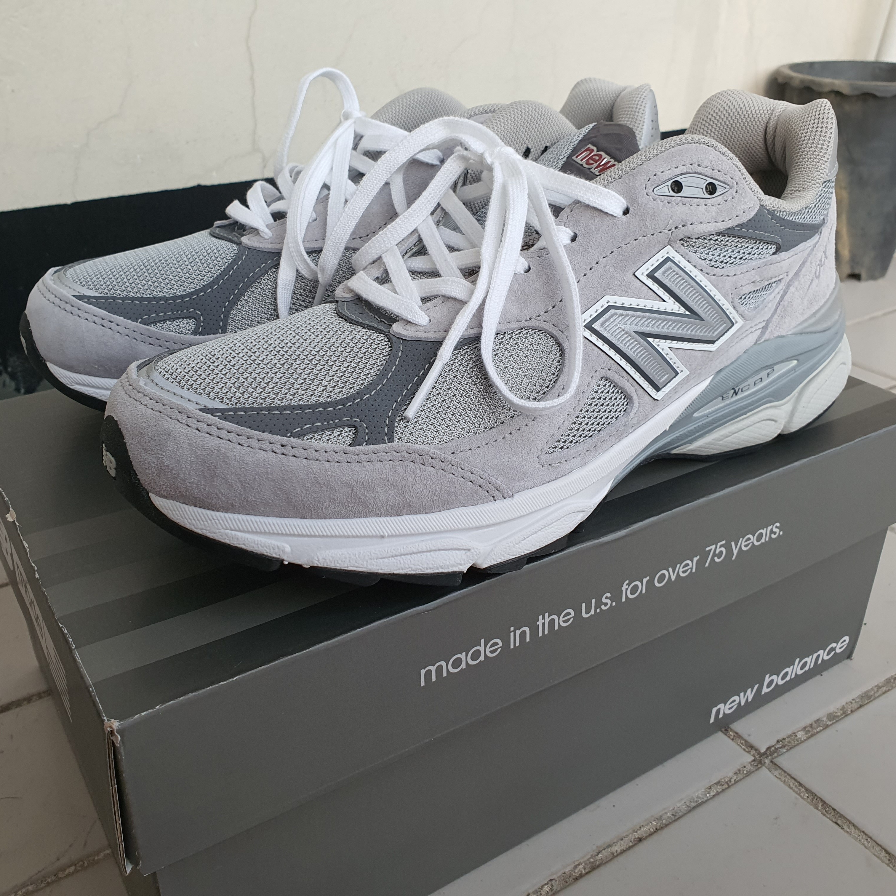 New Balance 990v3 Made in USA Grey - D Standard 착용 스타일