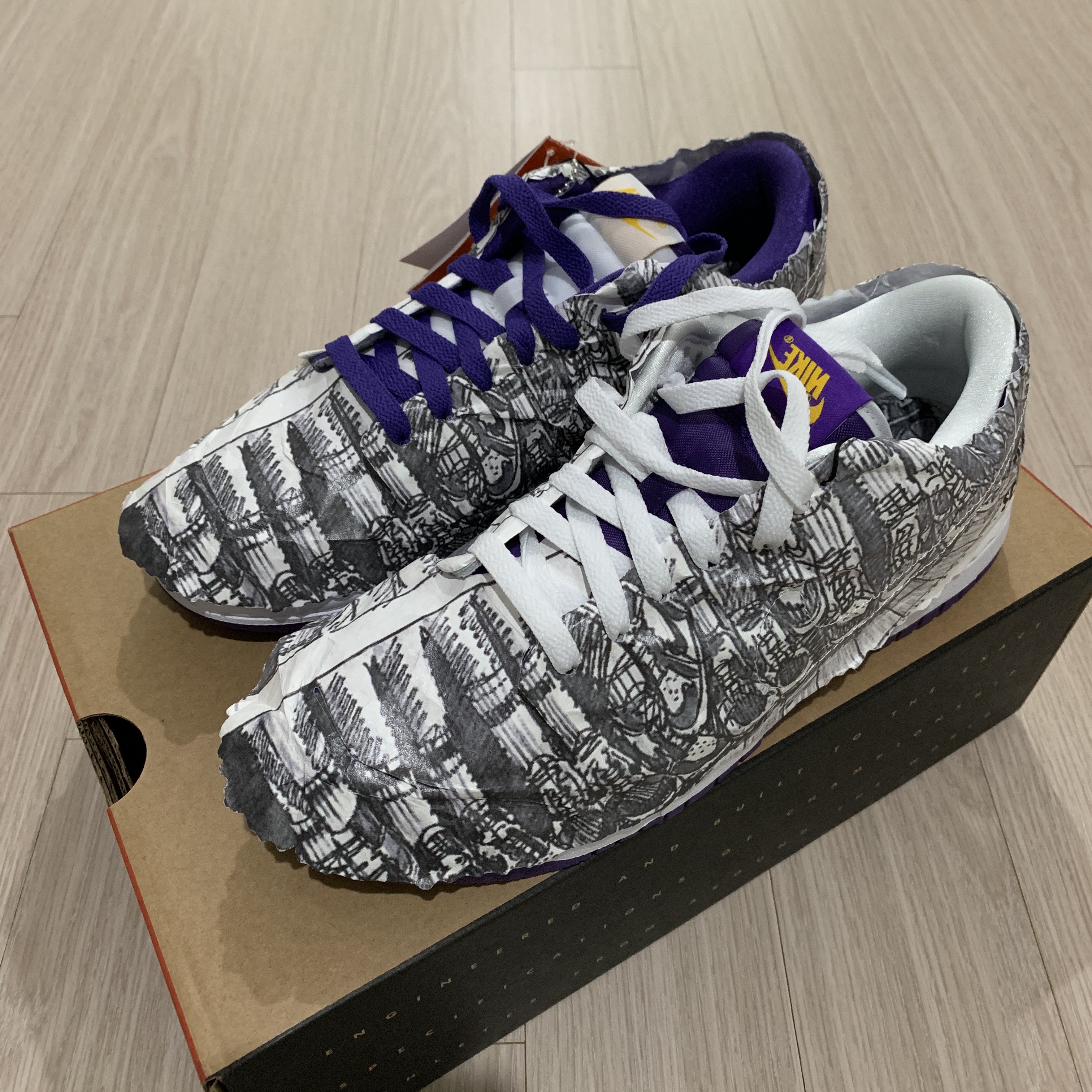 (W) Nike Dunk Low SE Flip 착용 스타일 - 1
