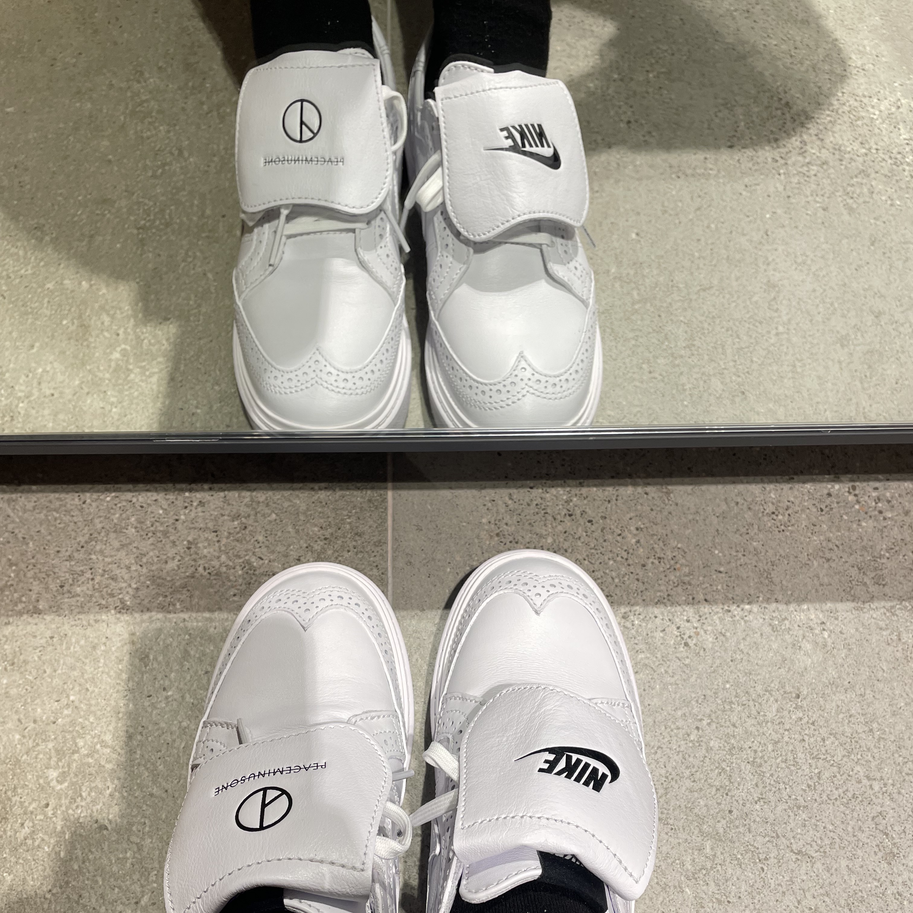 Nike x Peaceminusone Kwondo1 White 착용 스타일 - 2