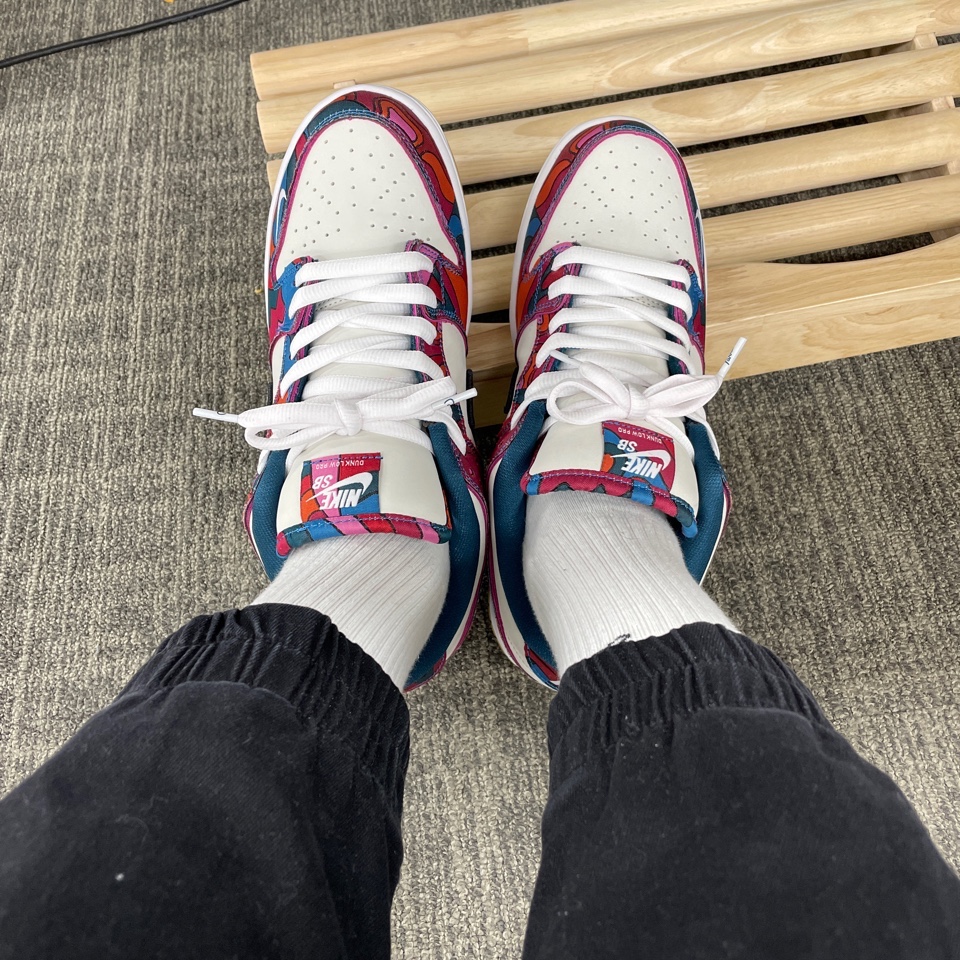 Nike x Parra SB Dunk Low Pro Abstract Art 착용 스타일 - 2