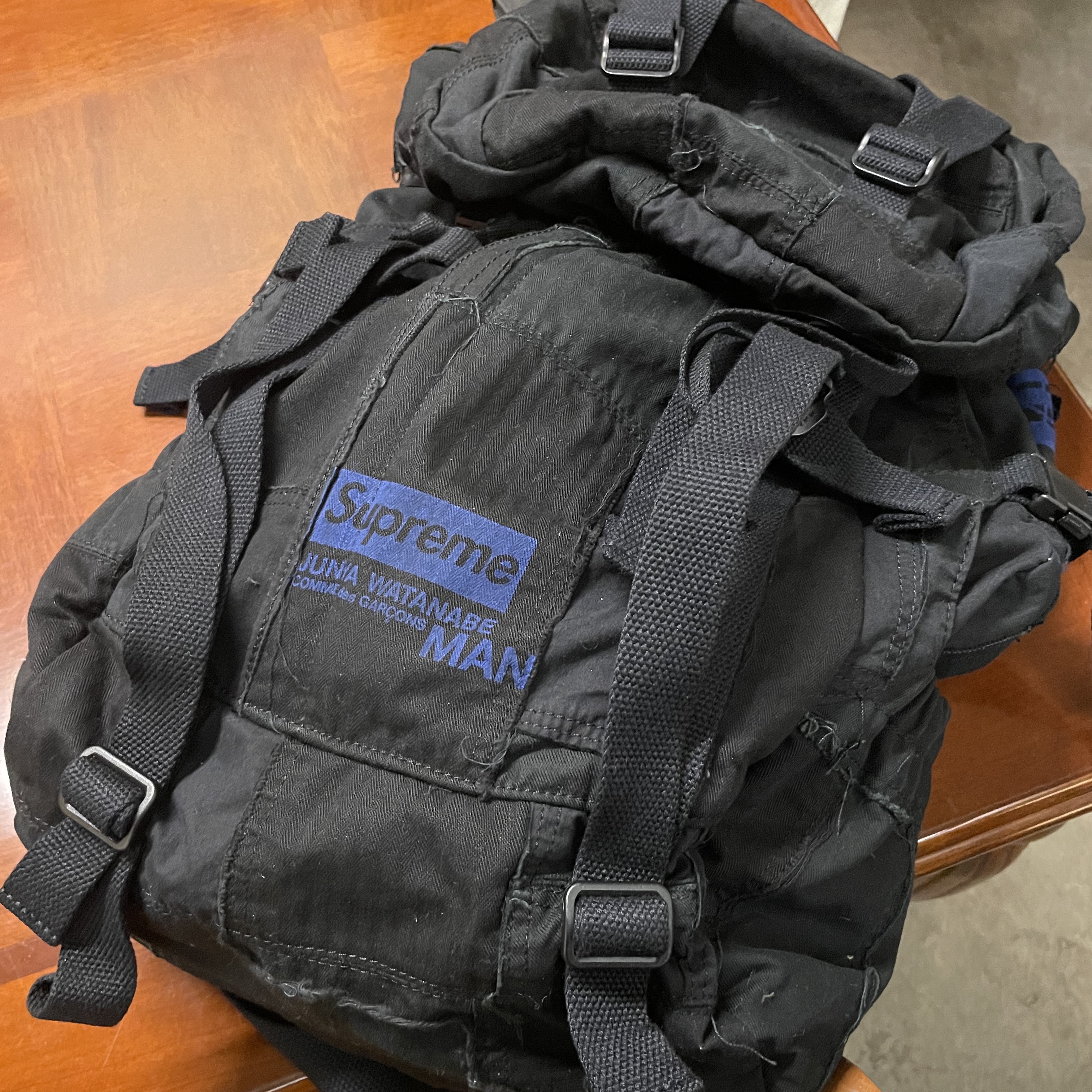 Supreme x Comme des Garcons Junya Watanabe Man Patchwork Backpack Black - 21FW 착용 스타일