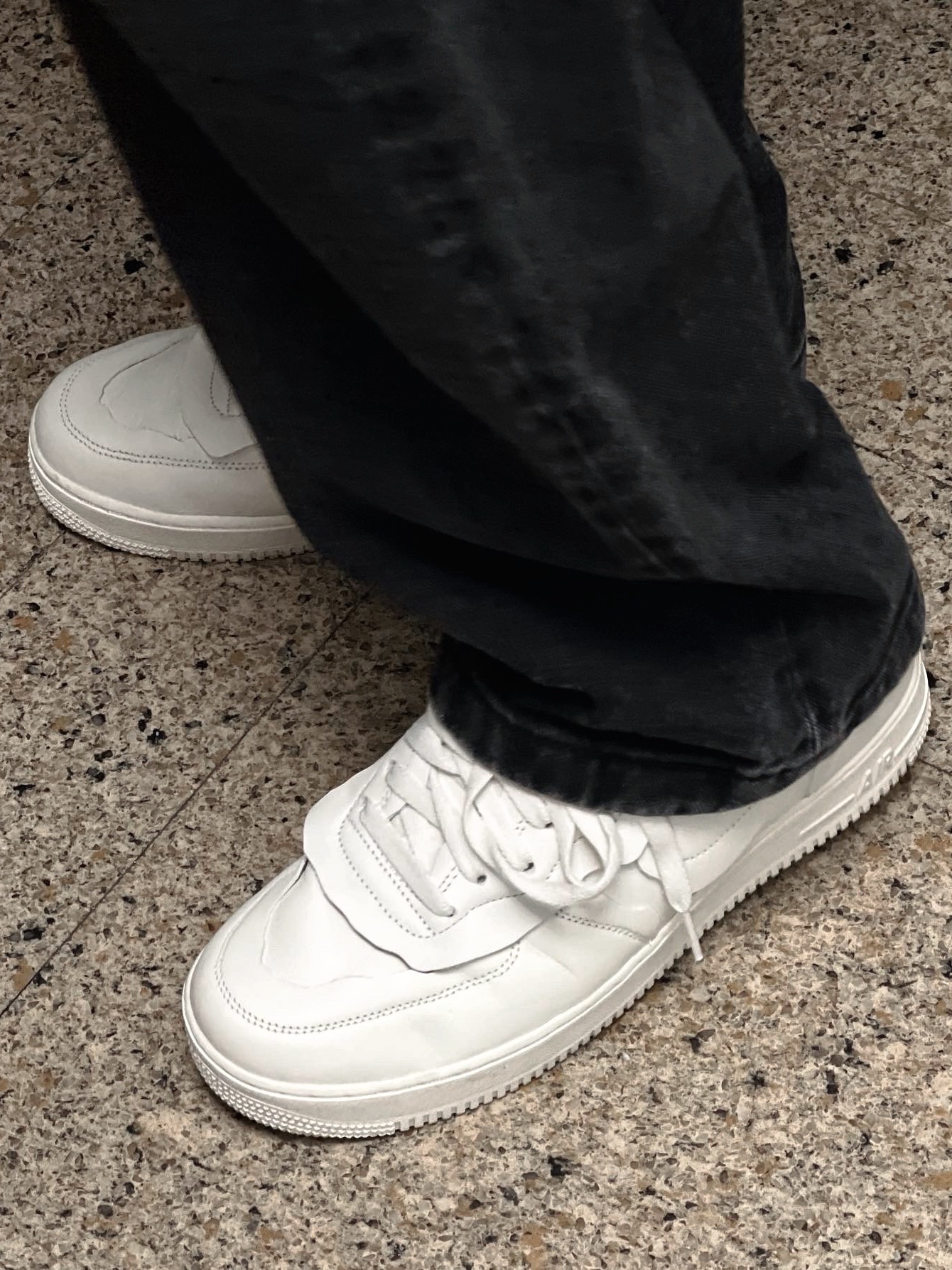 Nike x Comme des Garcons Homme Plus Air Force Mid White, Stussy x Our Legacy x Denim Tears TTL Varsity Jacket Black 착용 스타일 - 2