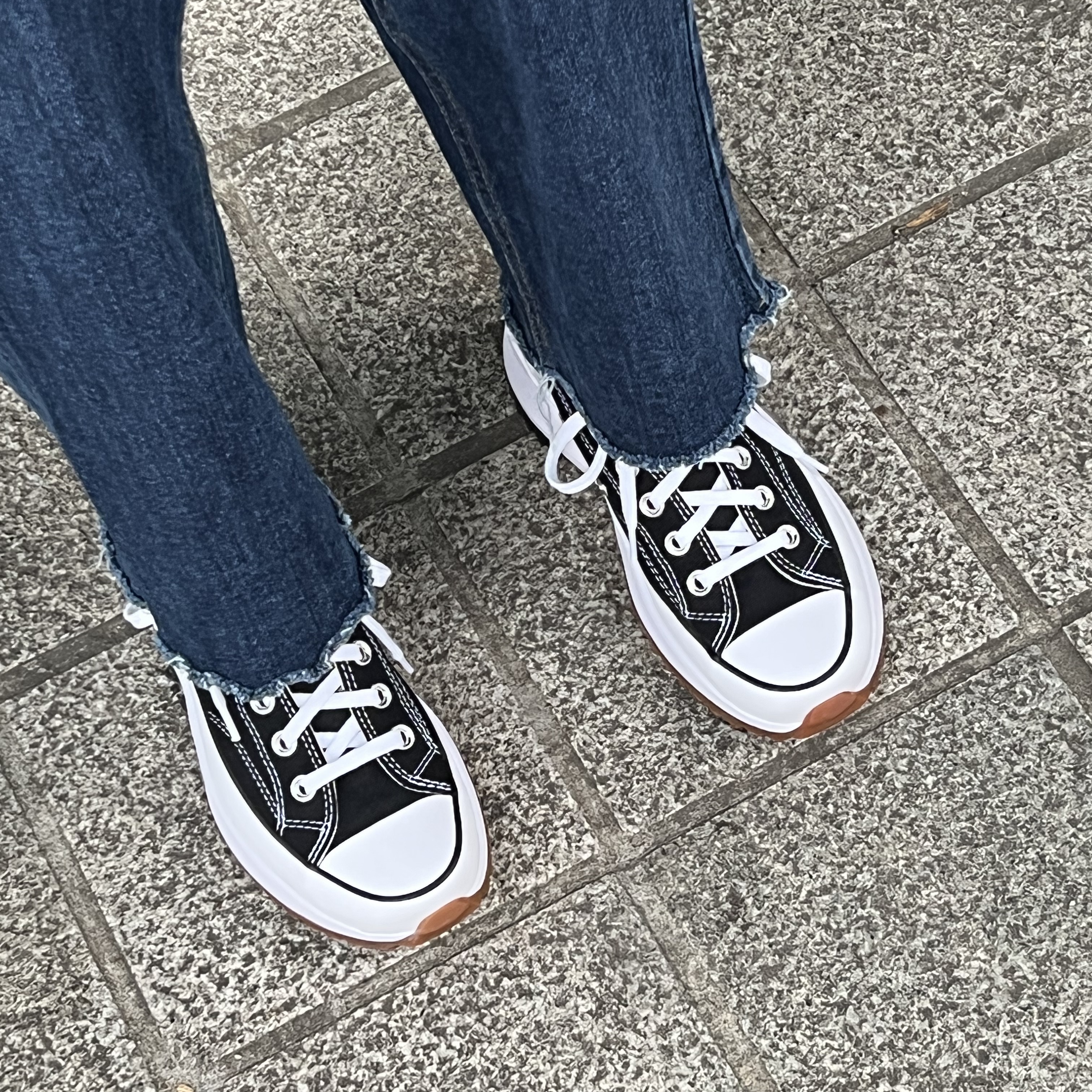 Converse Run Star Hike Low Black 착용 스타일