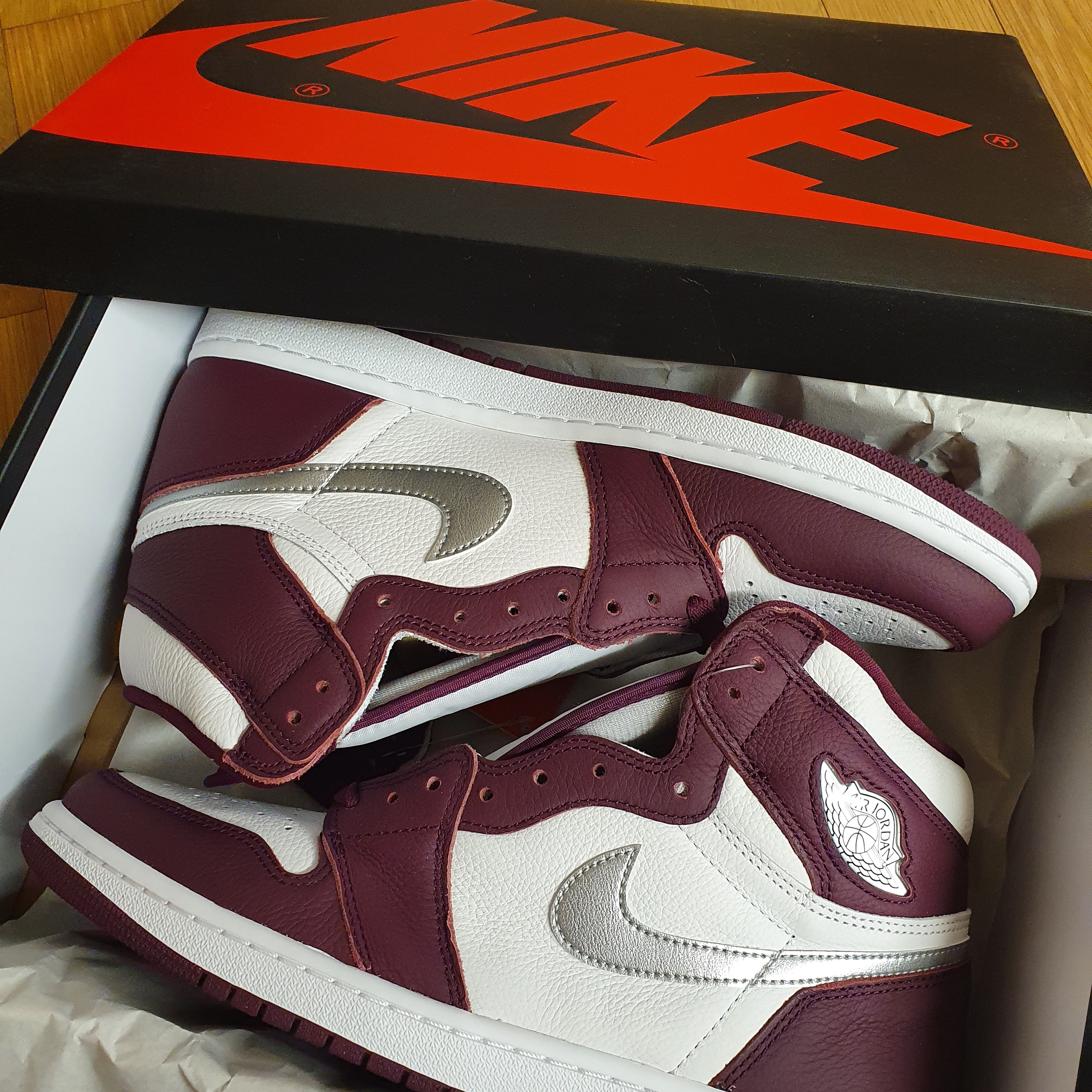 Jordan 1 Retro High OG Bordeaux 착용 스타일