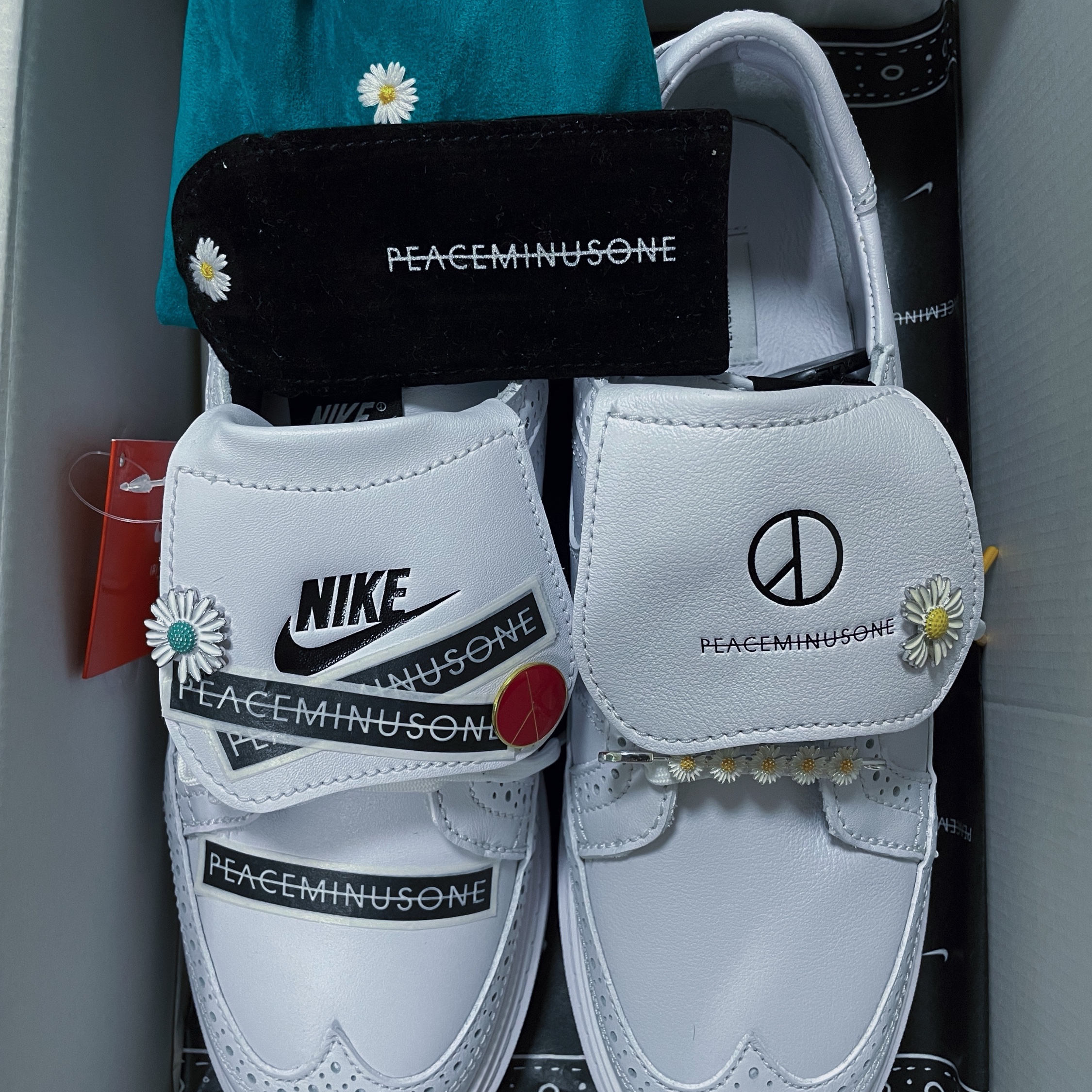 Nike x Peaceminusone Kwondo1 White 착용 스타일 - 1