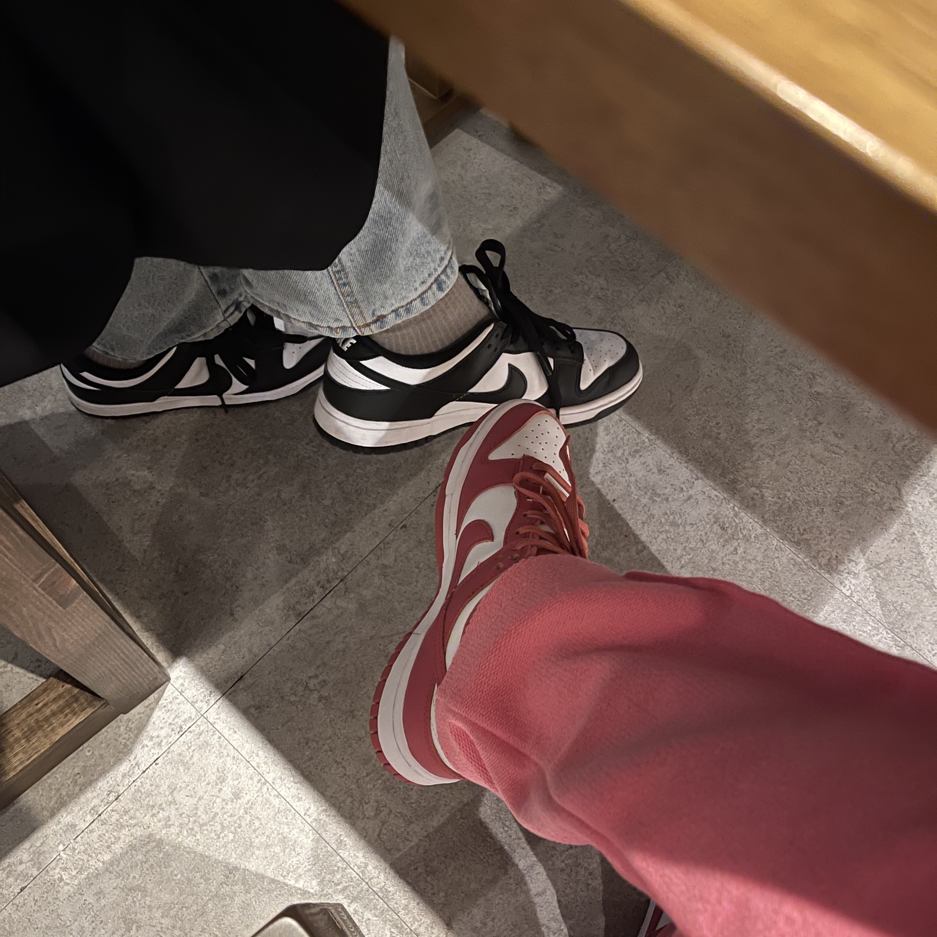 (W) Nike Dunk Low Black, (W) Nike Dunk Low Archeo Pink 착용 스타일