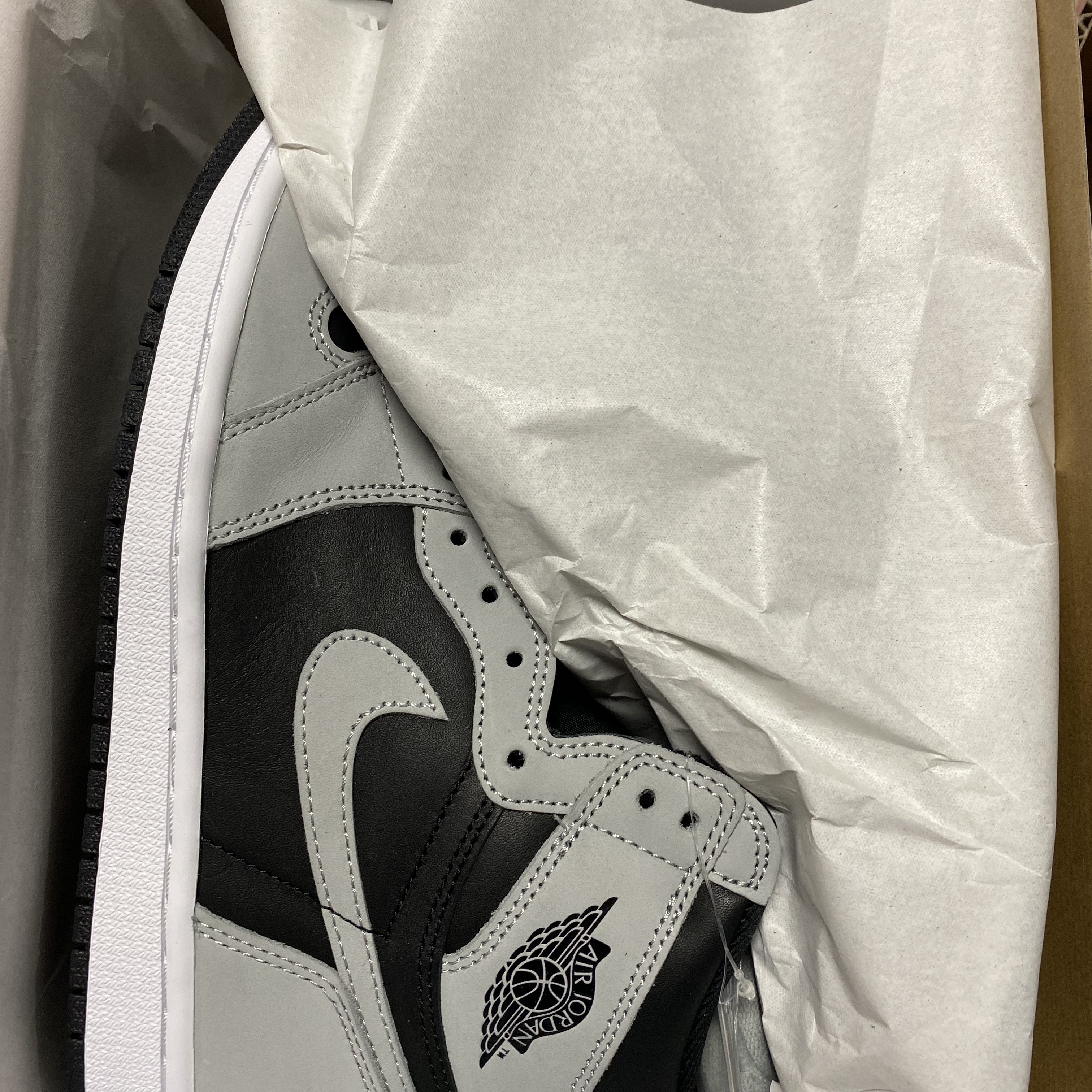 Jordan 1 Retro High OG Shadow 2.0 착용 스타일 - 1