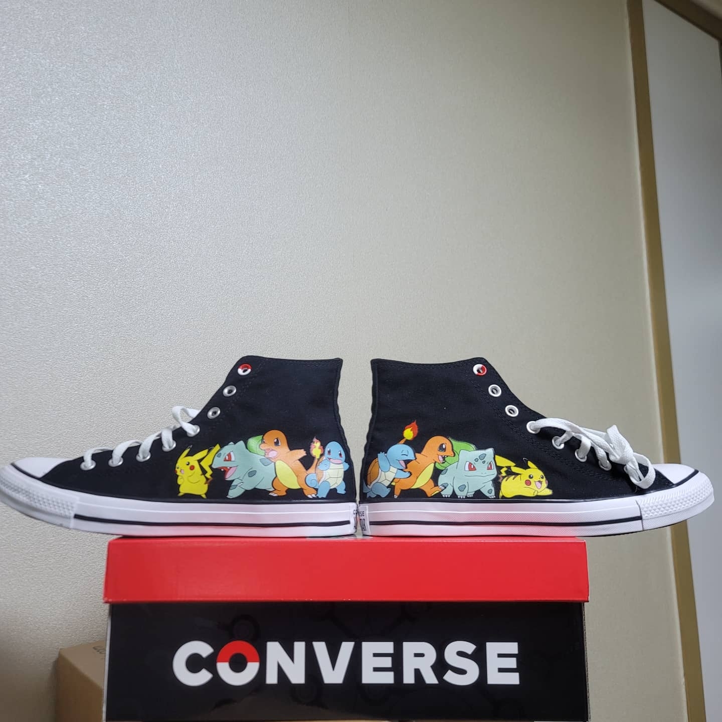 Converse x Pokemon Chuck Taylor All Star Hi First Partners 착용 스타일 - 2