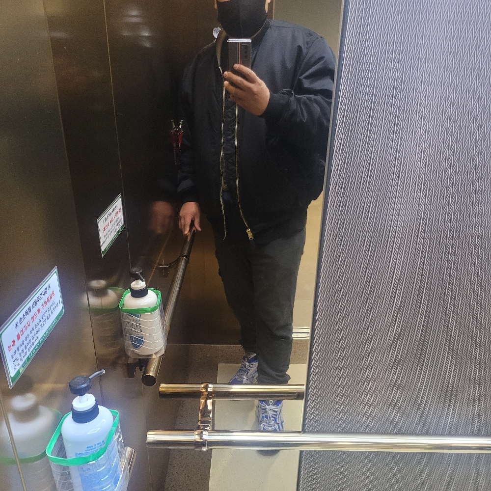 KREAM 프로필 이미지