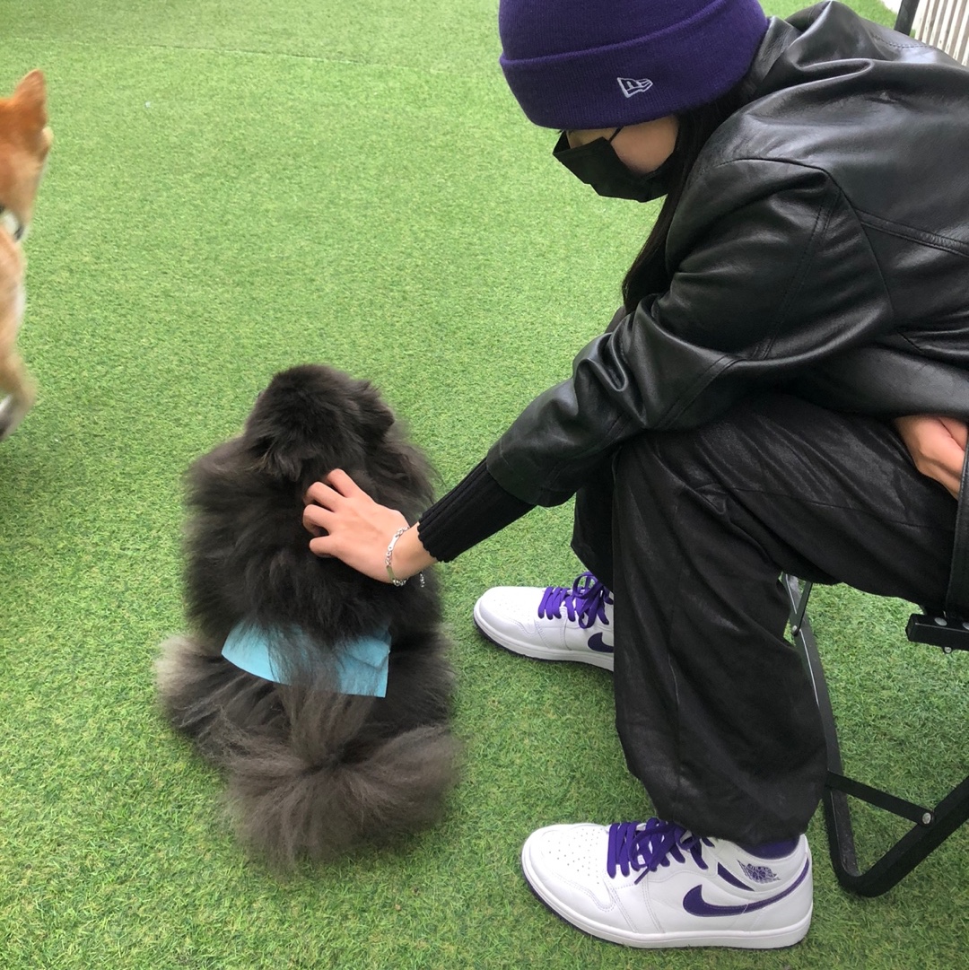 (W) Jordan 1 High OG Court Purple 착용 스타일