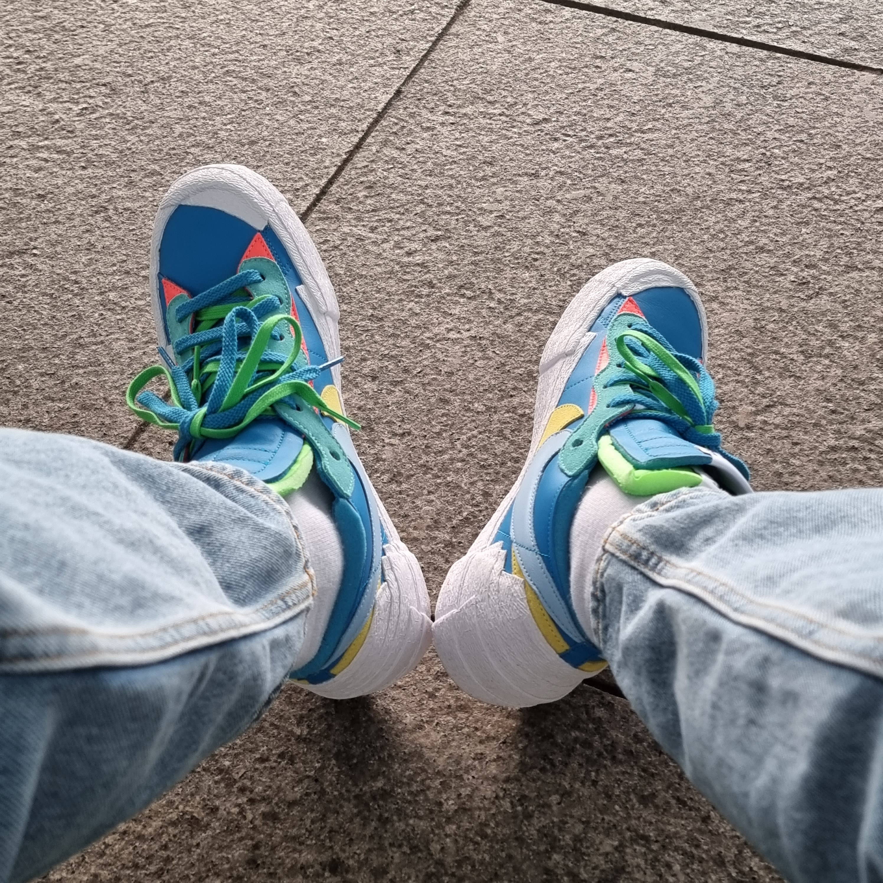 Nike x Sacai x Kaws Blazer Low Neptune Blue 착용 스타일