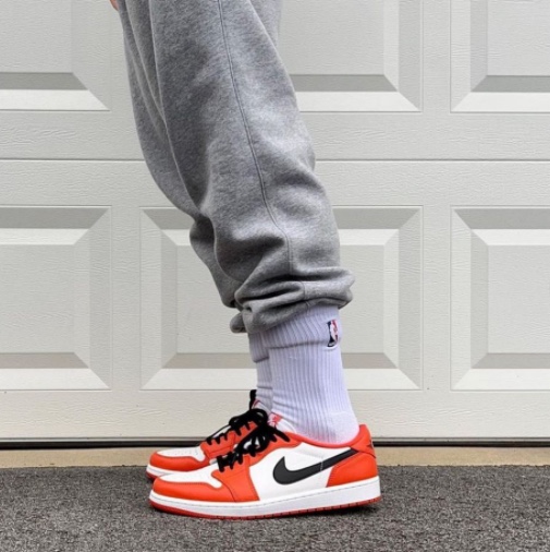 (W) Jordan 1 Low OG Starfish, (GS) Jordan 1 Low OG Starfish 착용 스타일 - 4