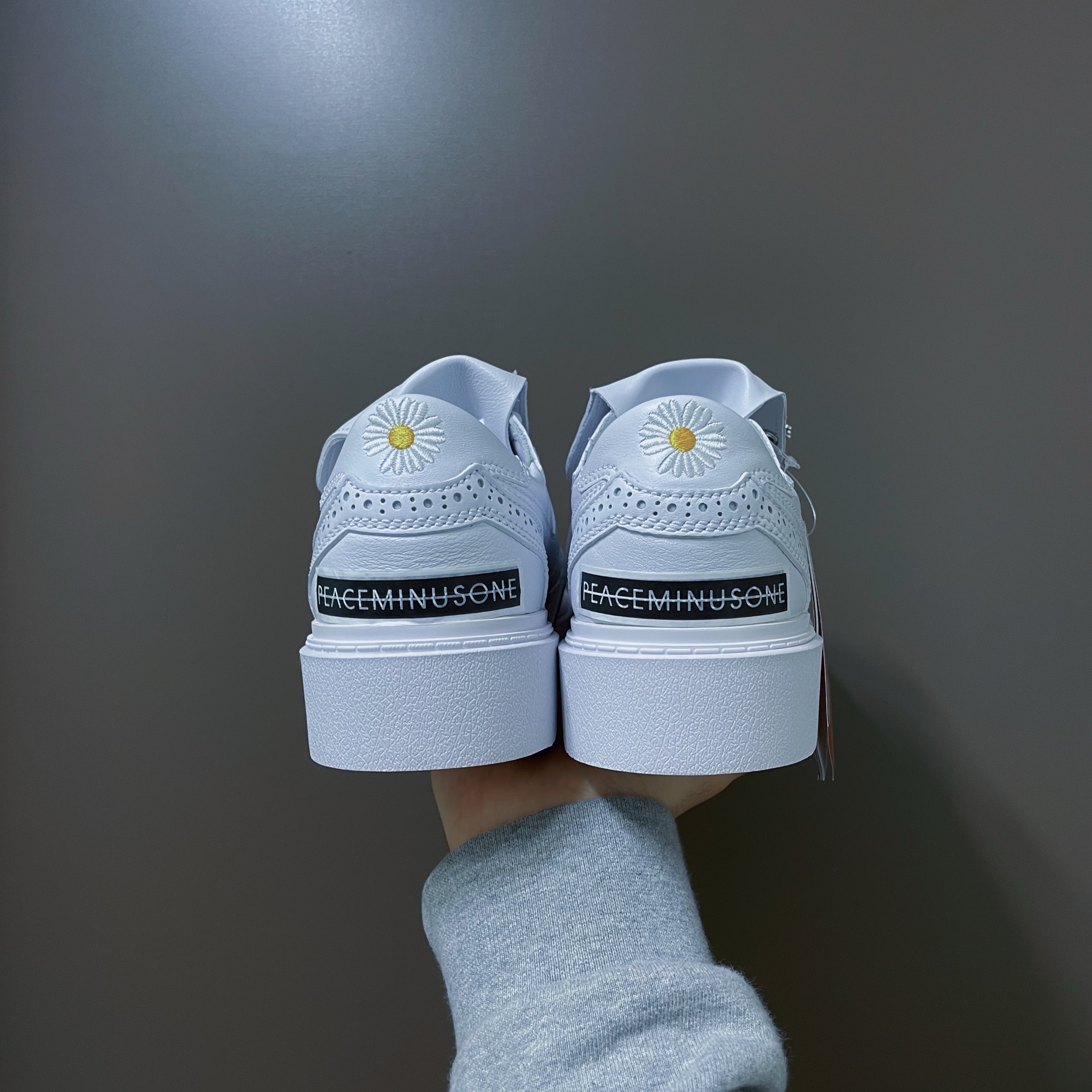 Nike x Peaceminusone Kwondo1 White 착용 스타일 - 3