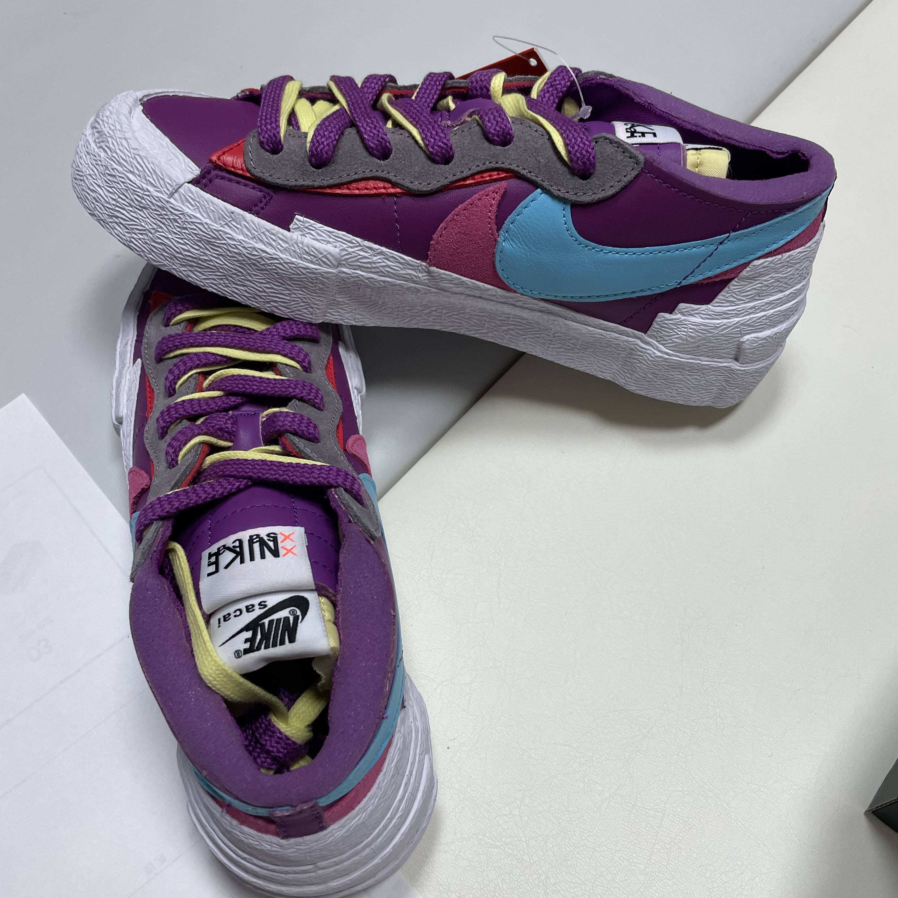 Nike x Sacai x Kaws Blazer Low Purple Dusk 착용 스타일