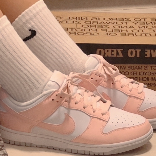 (W) Nike Dunk Low Next Nature Pale Coral 착용 스타일