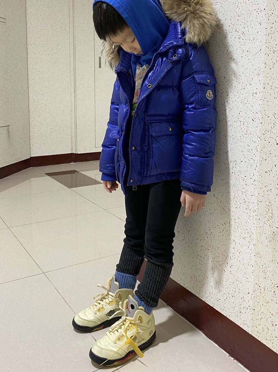 (PS) Jordan 5 x Off-White Retro SP Sail Fire Red 착용 스타일