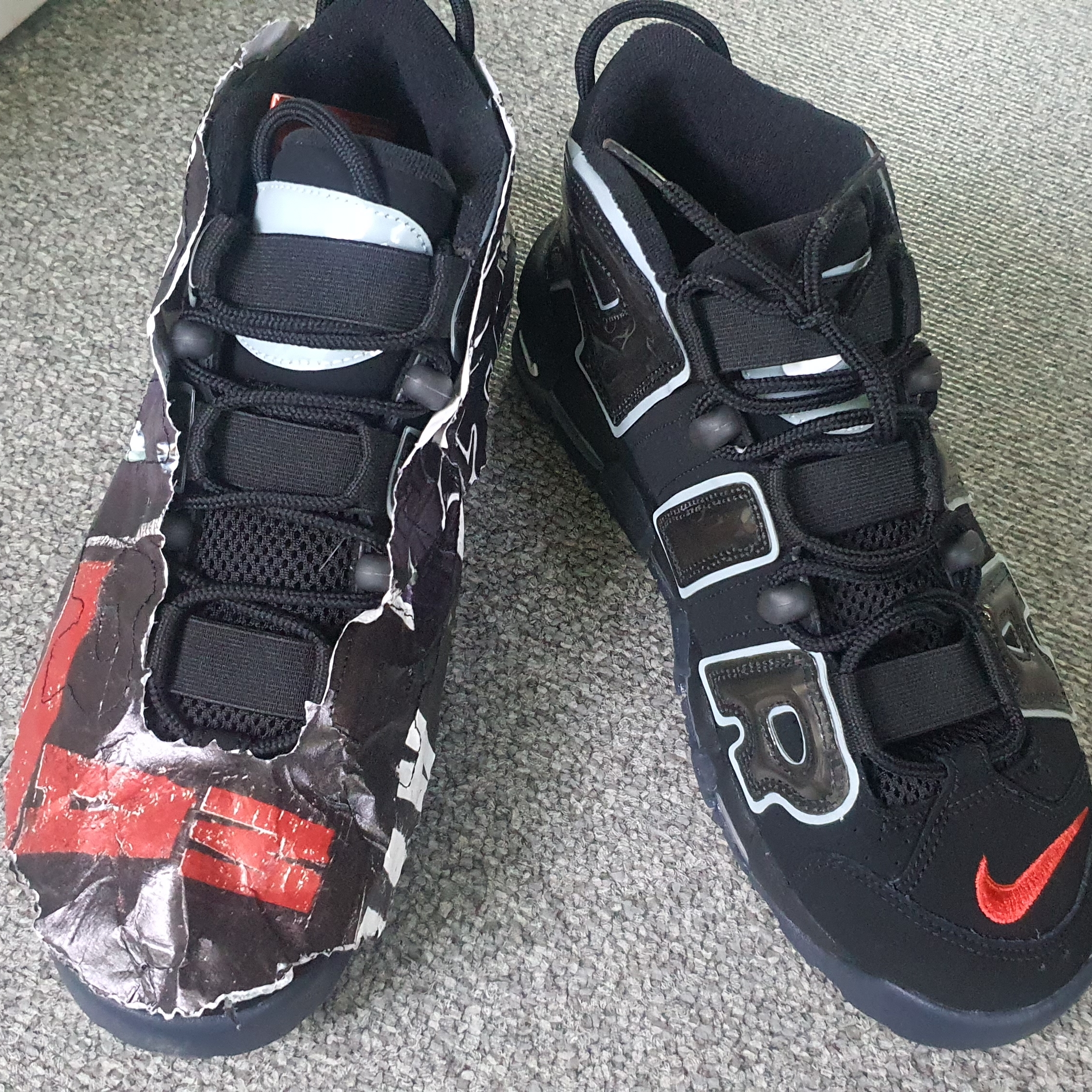 Nike Air More Uptempo 96 Maximum Volume 착용 스타일