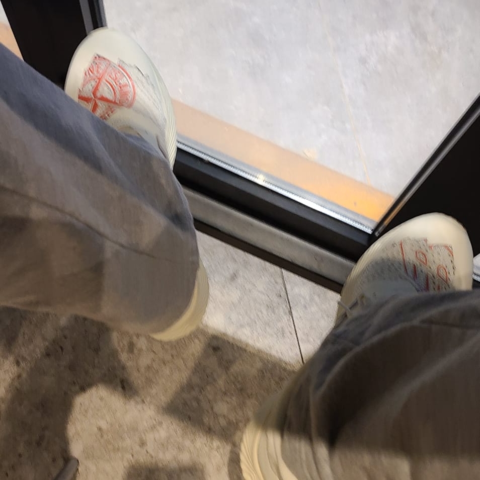 New Balance x Stone Island x Tokyo Design Studio FuelCell RC Elite v2 착용 스타일
