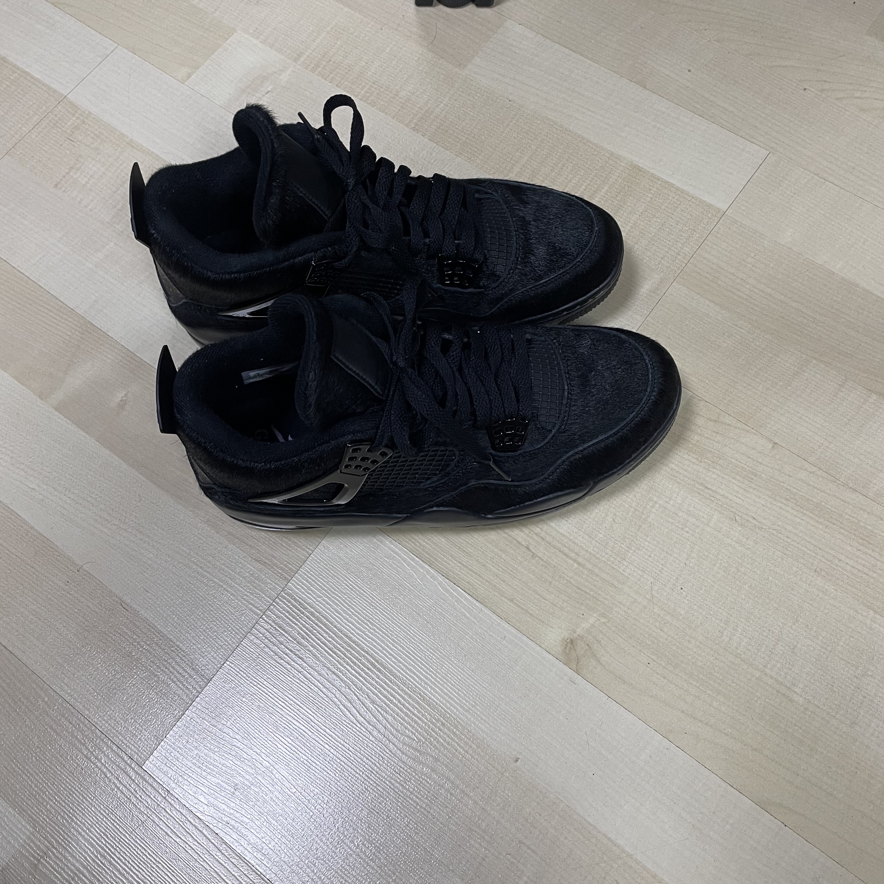 Jordan 4 Golf Black Cat 착용 스타일 - 2