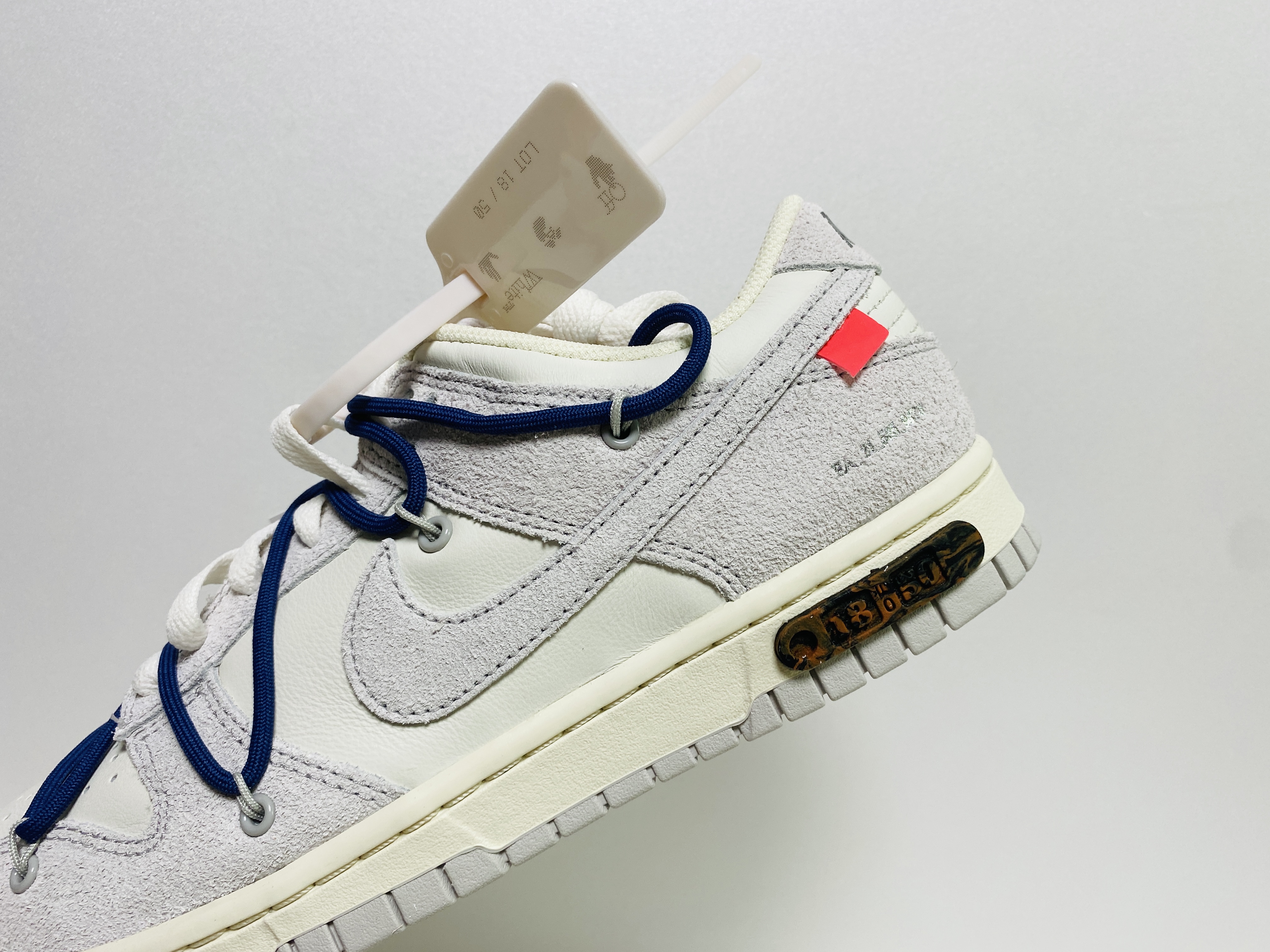Nike x Off-White Dunk Low The 50 - Lot 18 착용 스타일 - 3