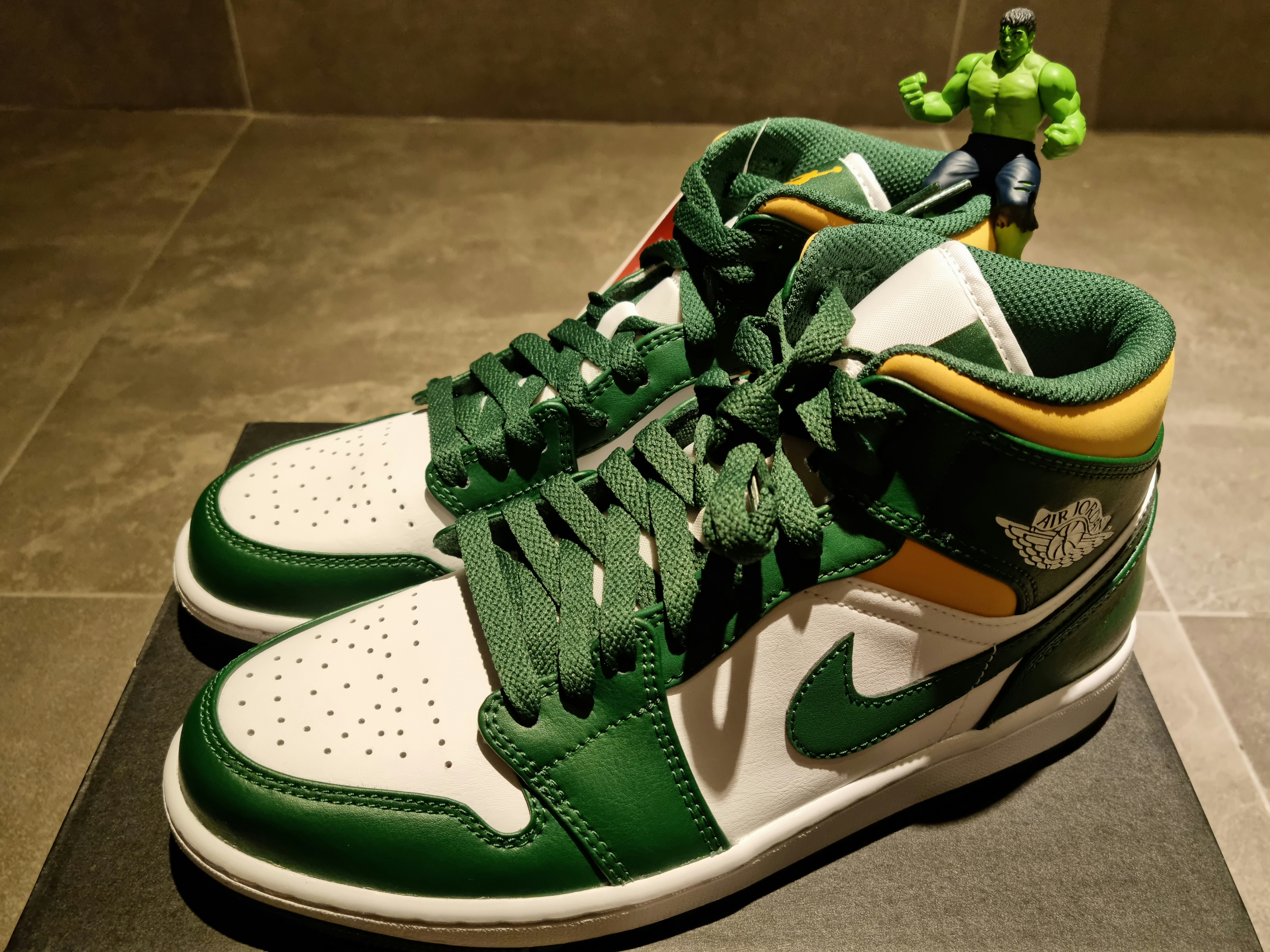 Jordan 1 Mid Sonics 2021 착용 스타일 - 2