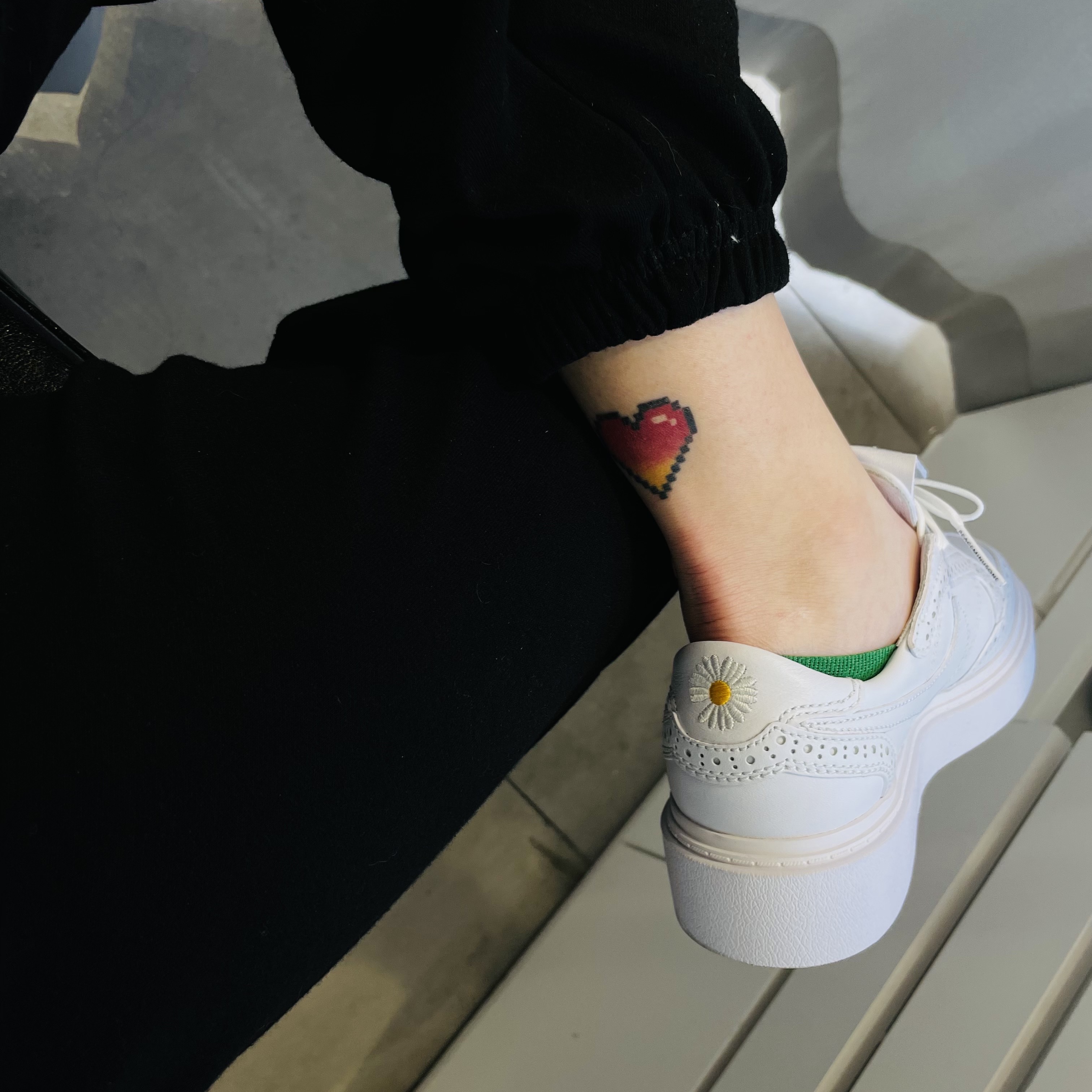 Nike x Peaceminusone Kwondo1 White, Darkr8m Studio x Libilly 031 Hoodie Black 착용 스타일 - 2