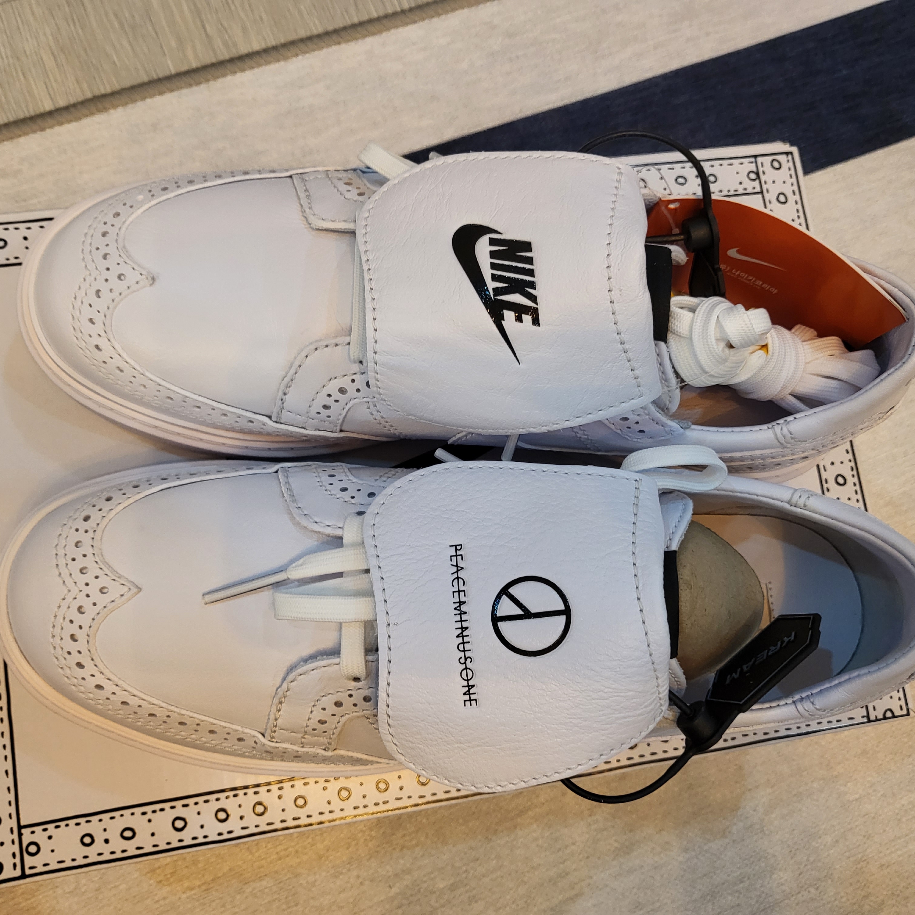 Nike x Peaceminusone Kwondo1 White 착용 스타일 - 2