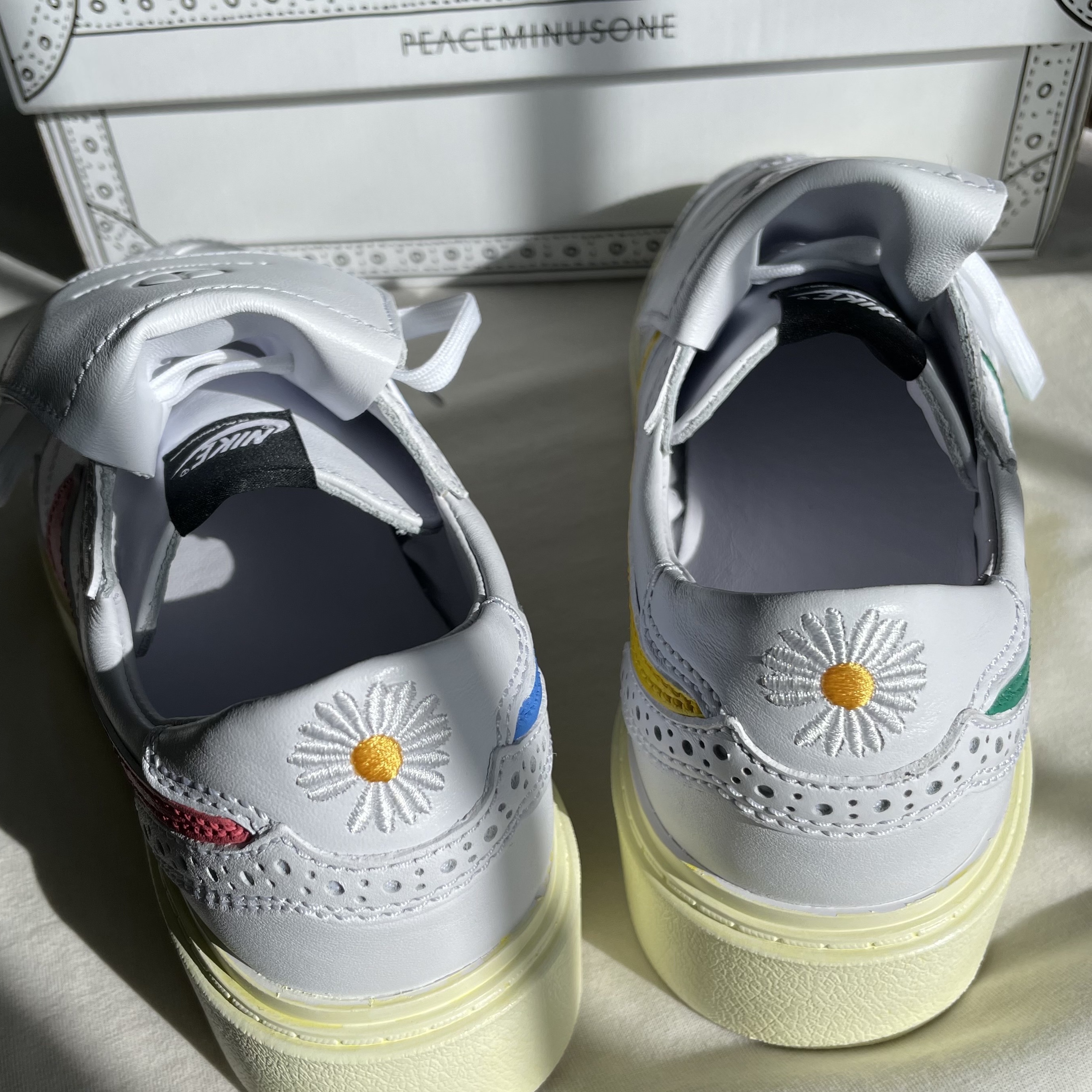 Nike x Peaceminusone Kwondo1 White 착용 스타일 - 3