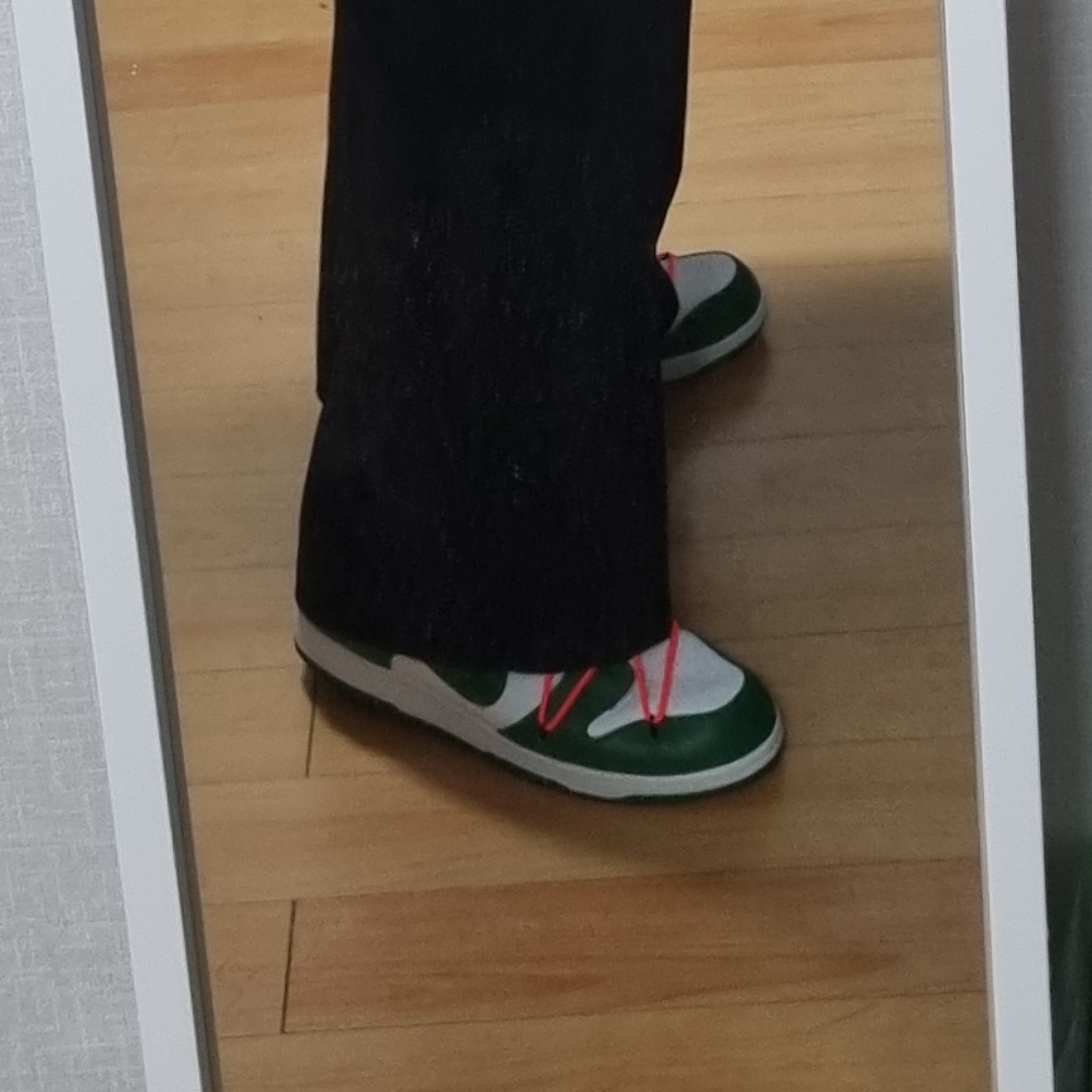 Nike x Off-White Dunk Low Pine Green 착용 스타일 - 2