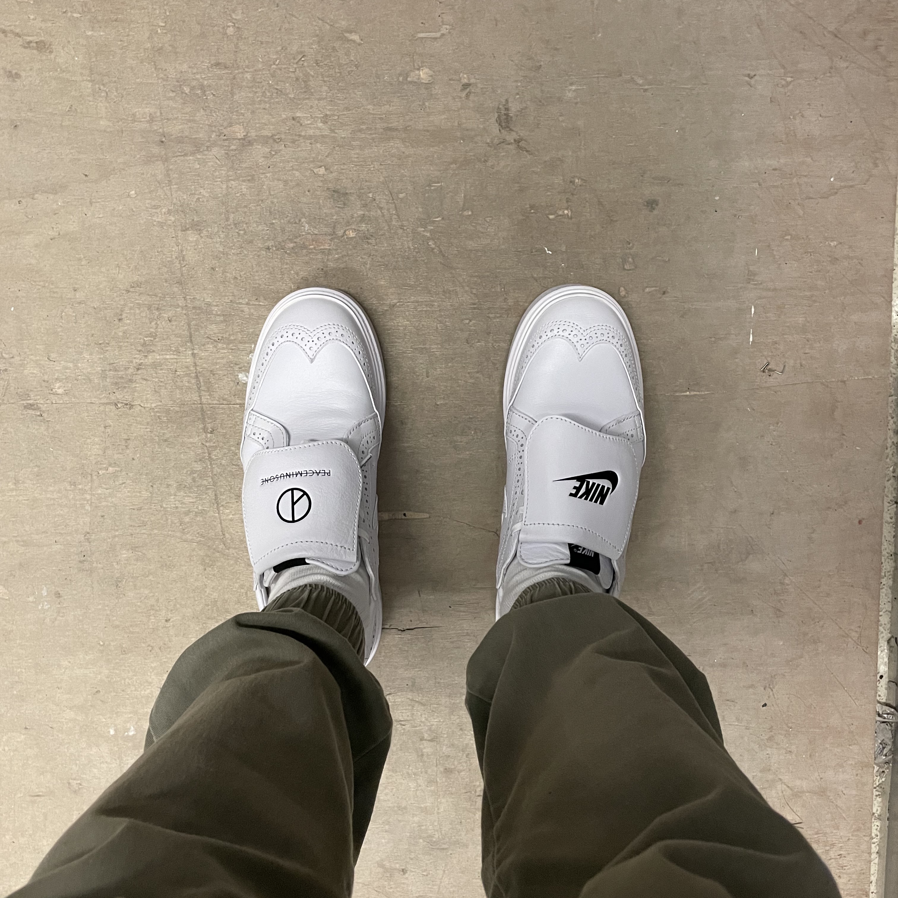 Nike x Peaceminusone Kwondo1 White, Nike x Peaceminusone Air Force 1 Low Para-Noise 착용 스타일 - 2
