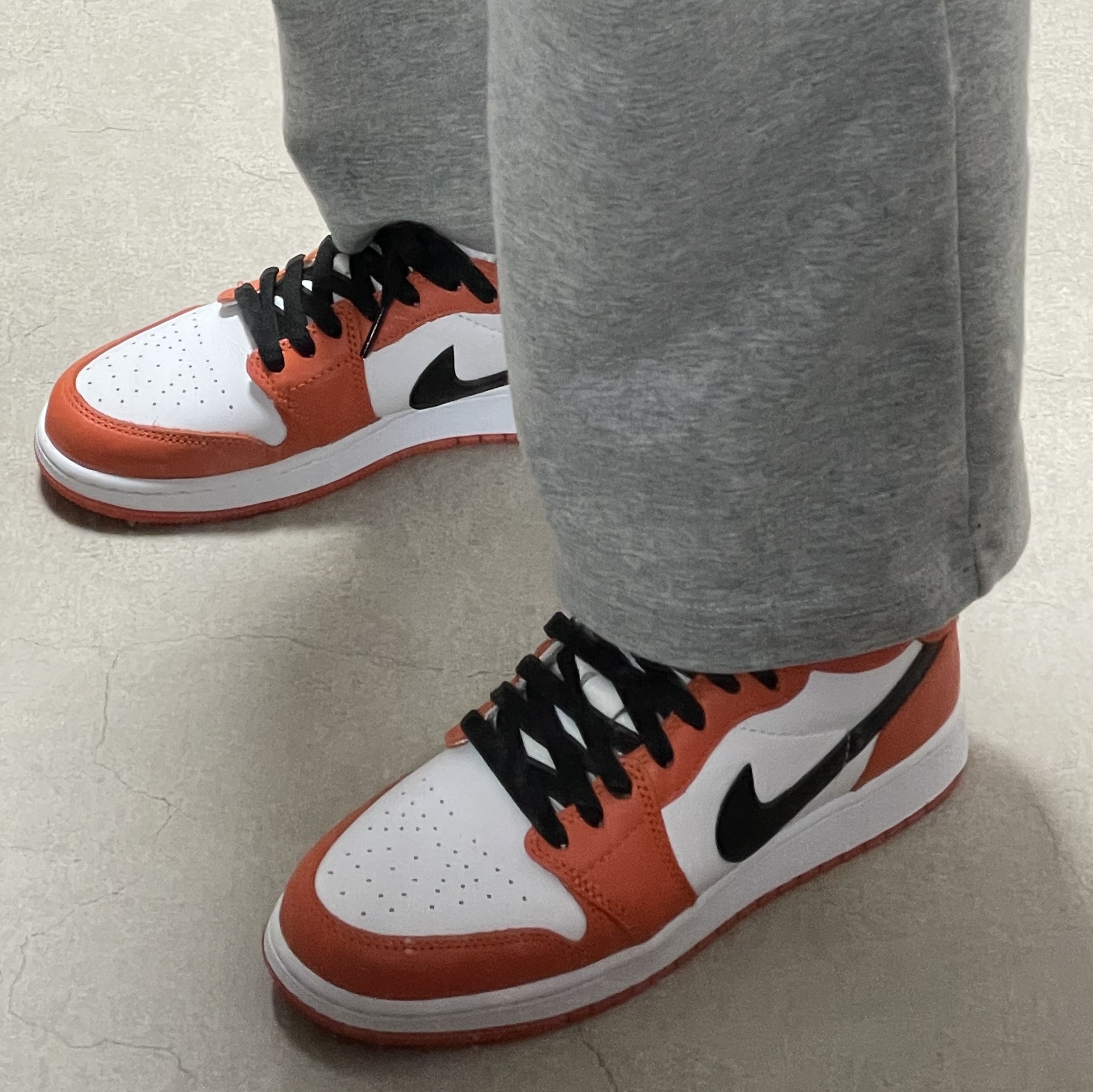 Jordan 1 Low OG Starfish, (W) Jordan 1 Low OG Starfish 착용 스타일 - 1