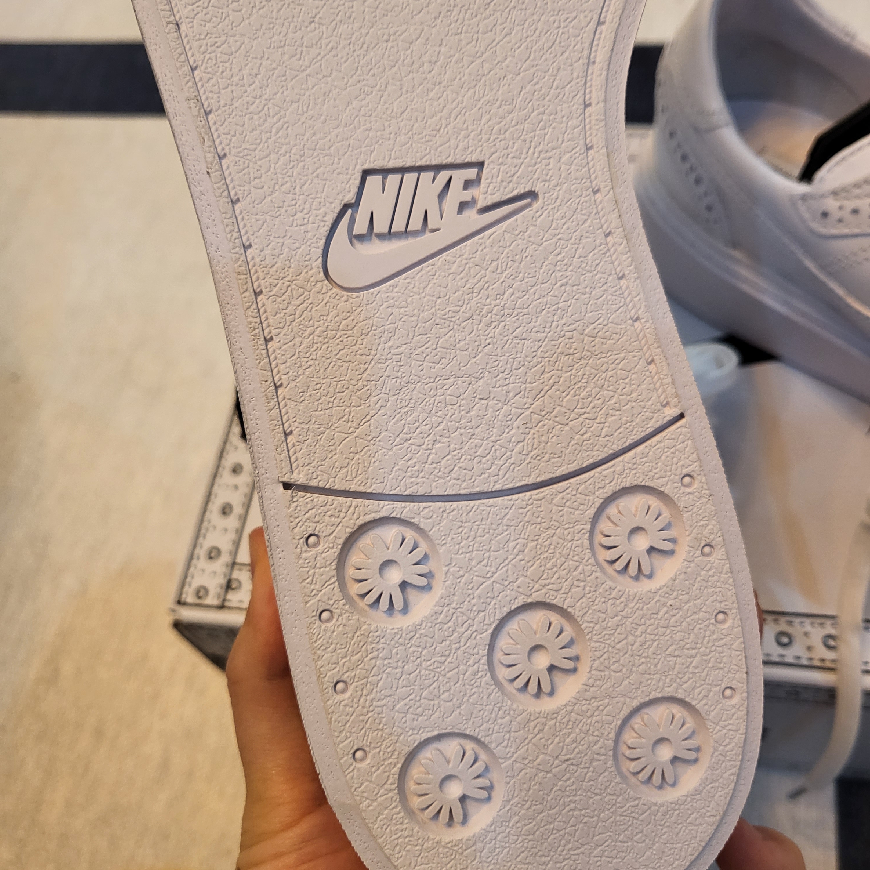 Nike x Peaceminusone Kwondo1 White 착용 스타일 - 4