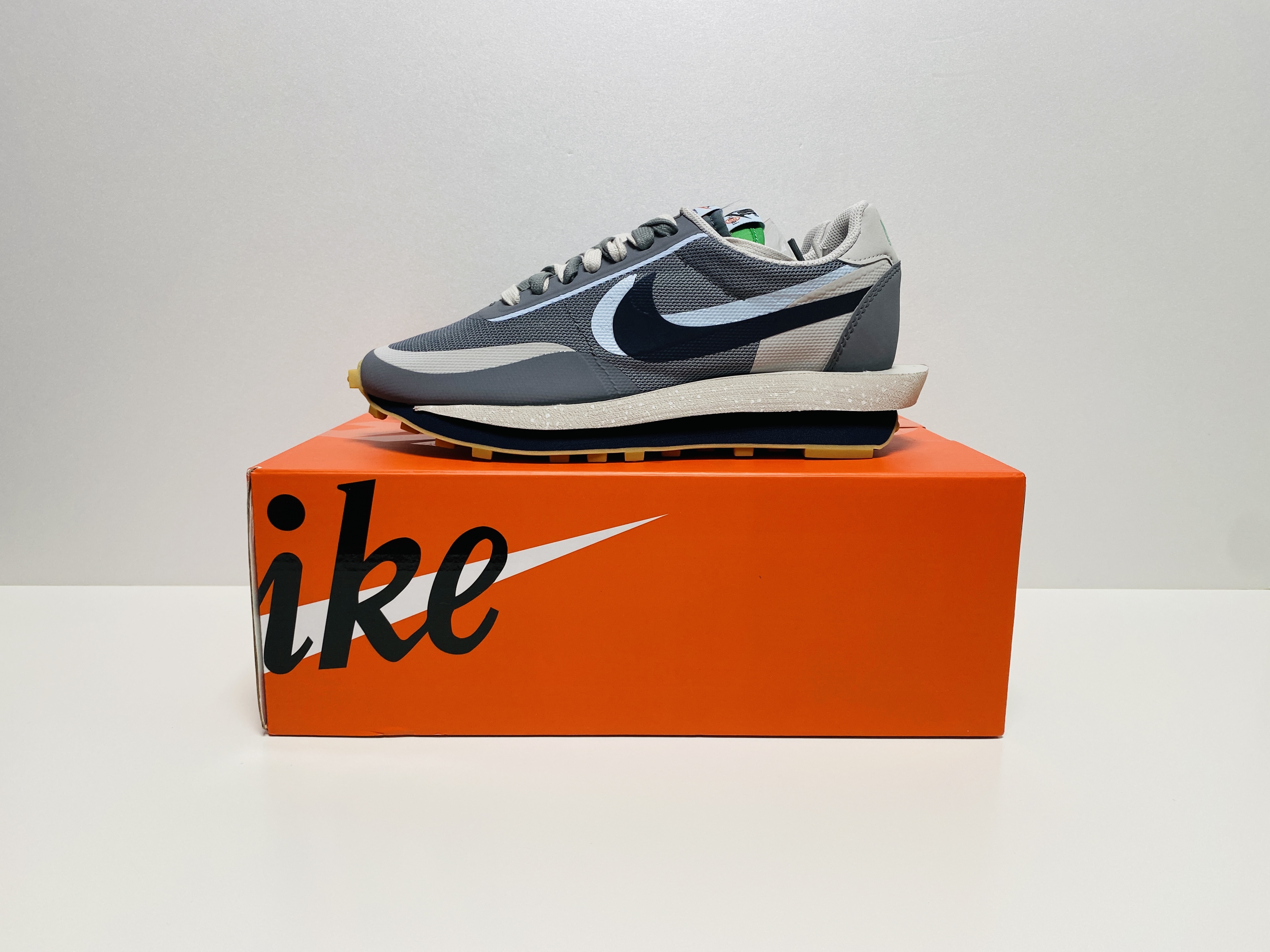 Nike x Sacai x Clot LDWaffle Cool Grey 착용 스타일 - 1