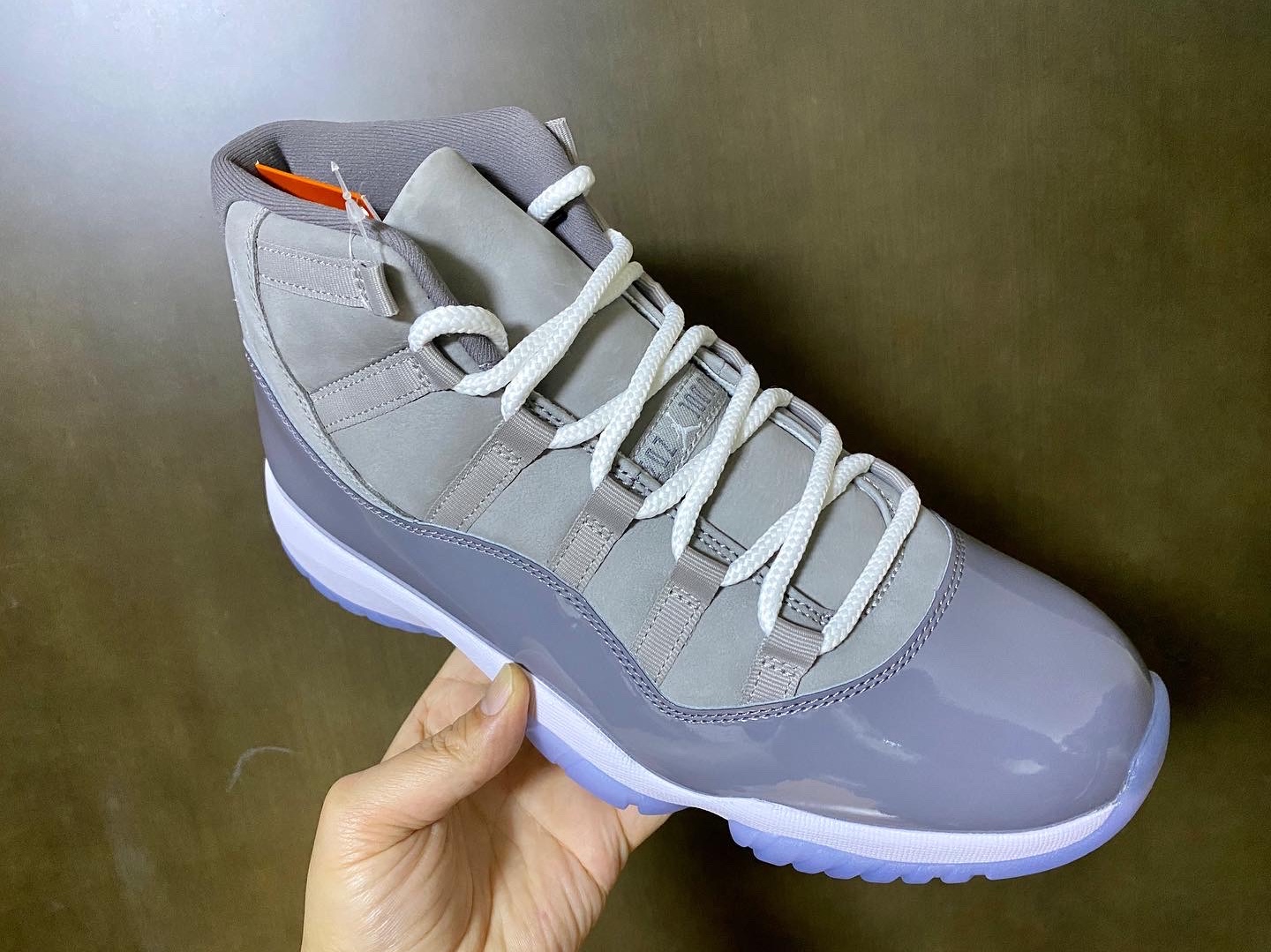 Jordan 11 Retro Cool Grey 2021 착용 스타일 - 2