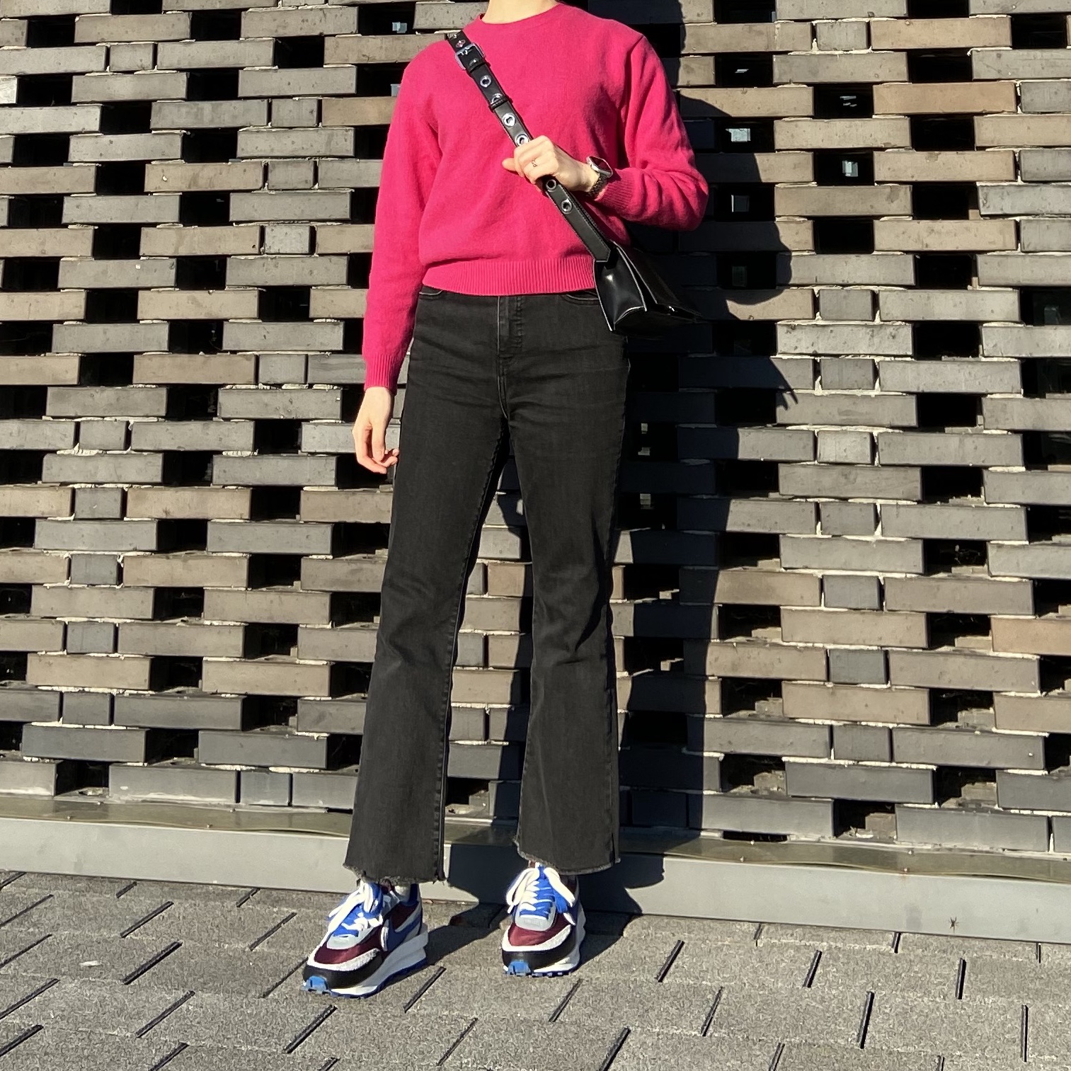 Nike x Sacai x Undercover LDWaffle Night Maroon Team Royal 착용 스타일