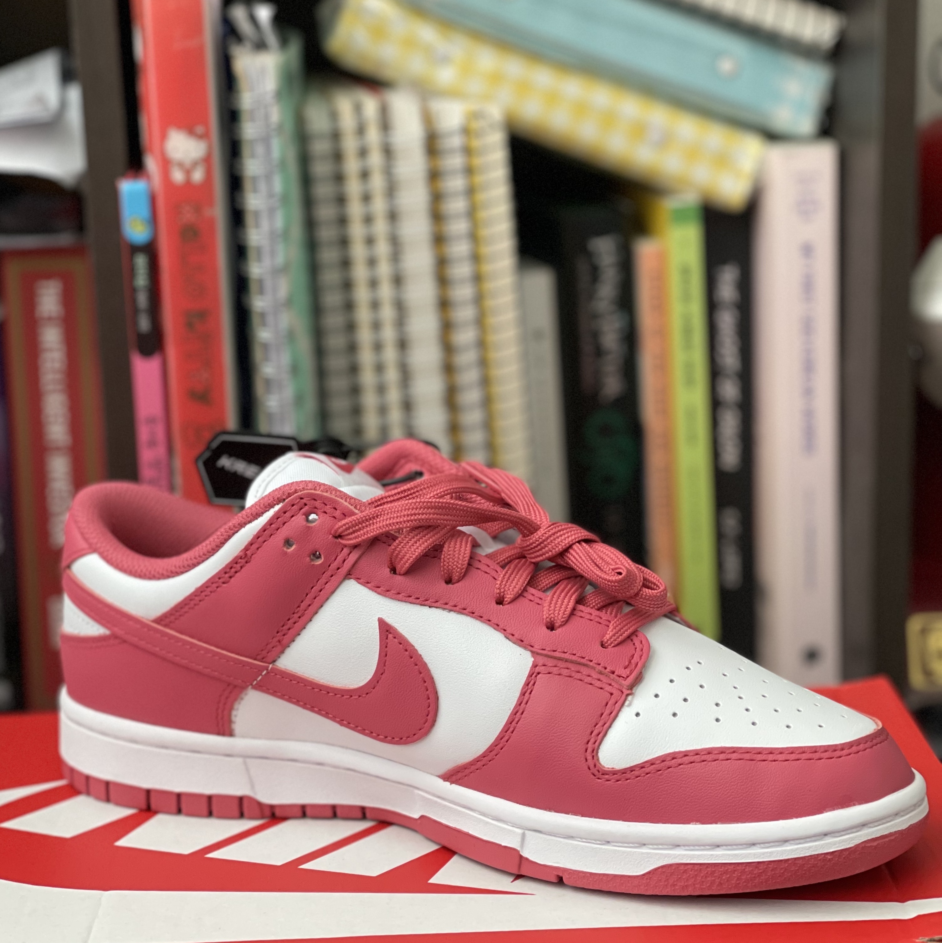 (W) Nike Dunk Low Archeo Pink 착용 스타일