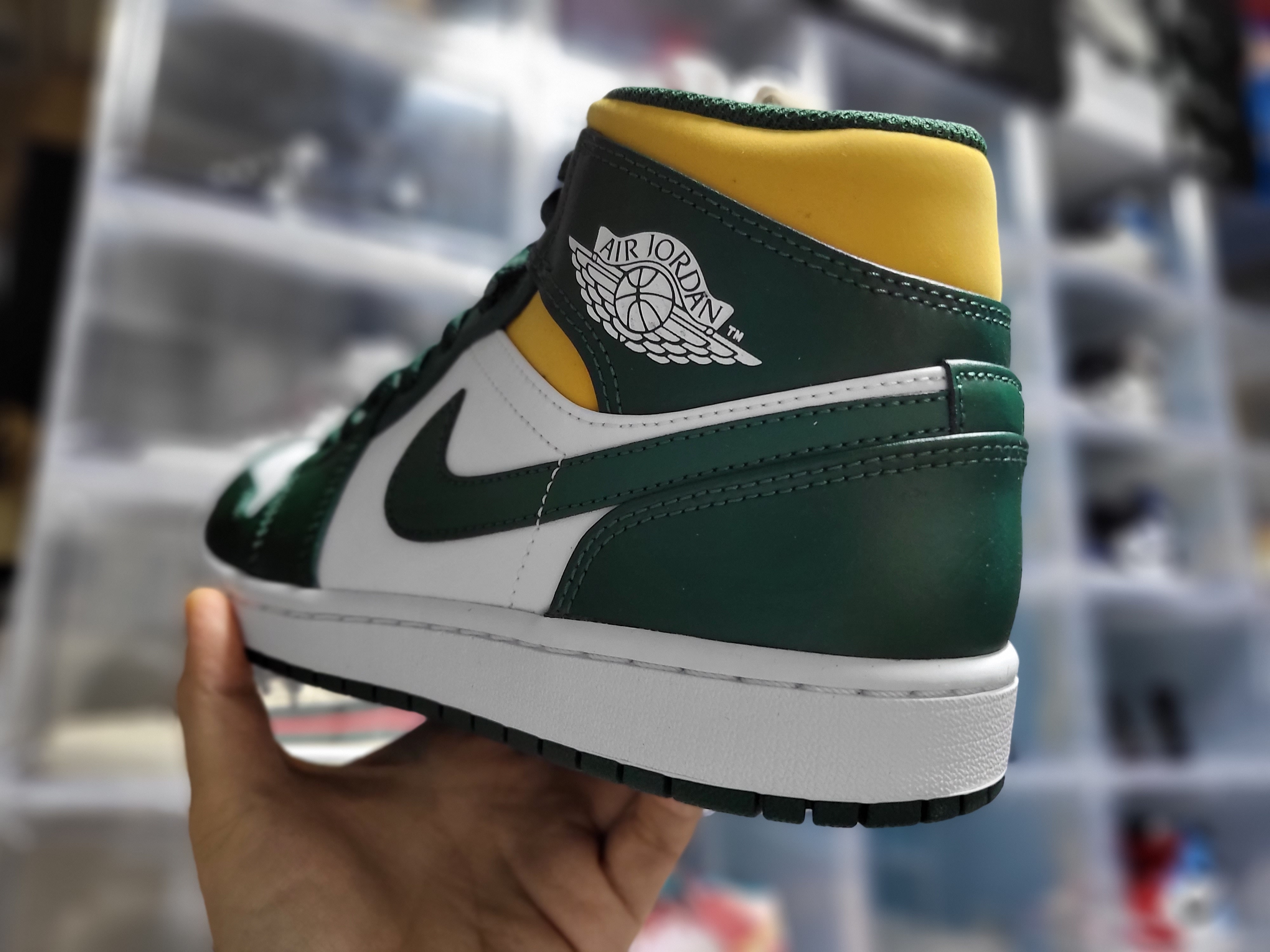 Jordan 1 Mid Sonics 2021 착용 스타일 - 3