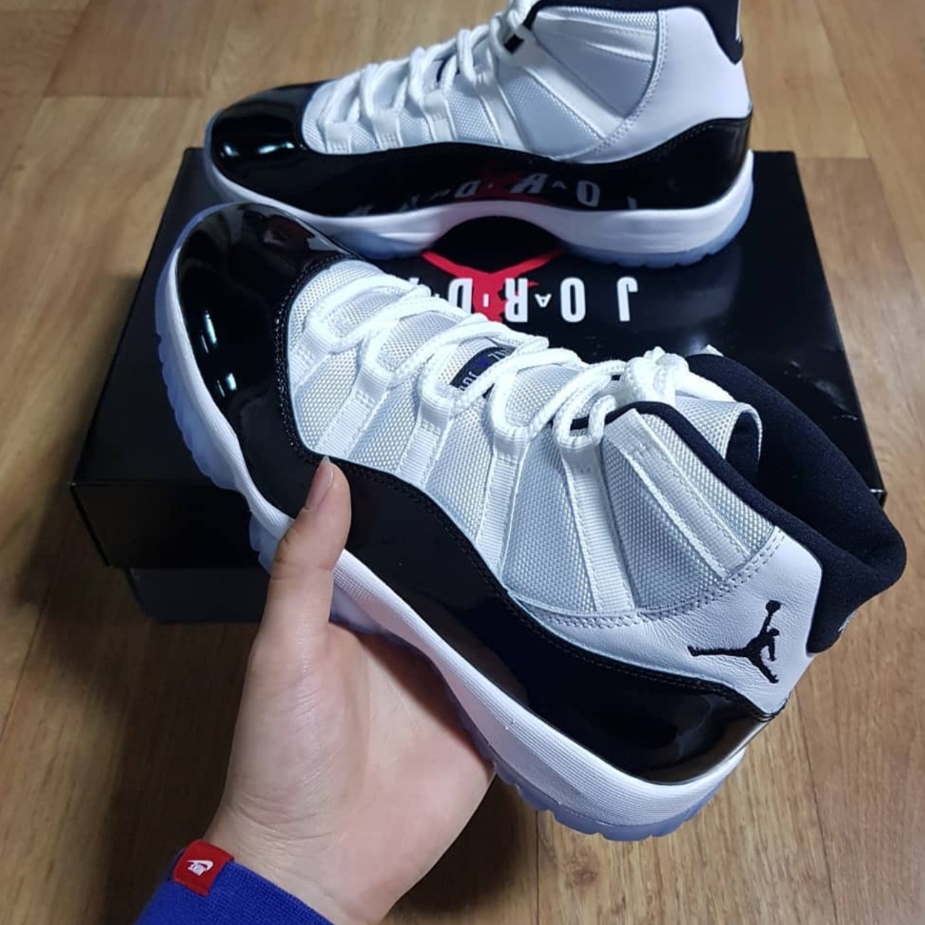 Jordan 11 Retro Concord 2018 착용 스타일 - 1