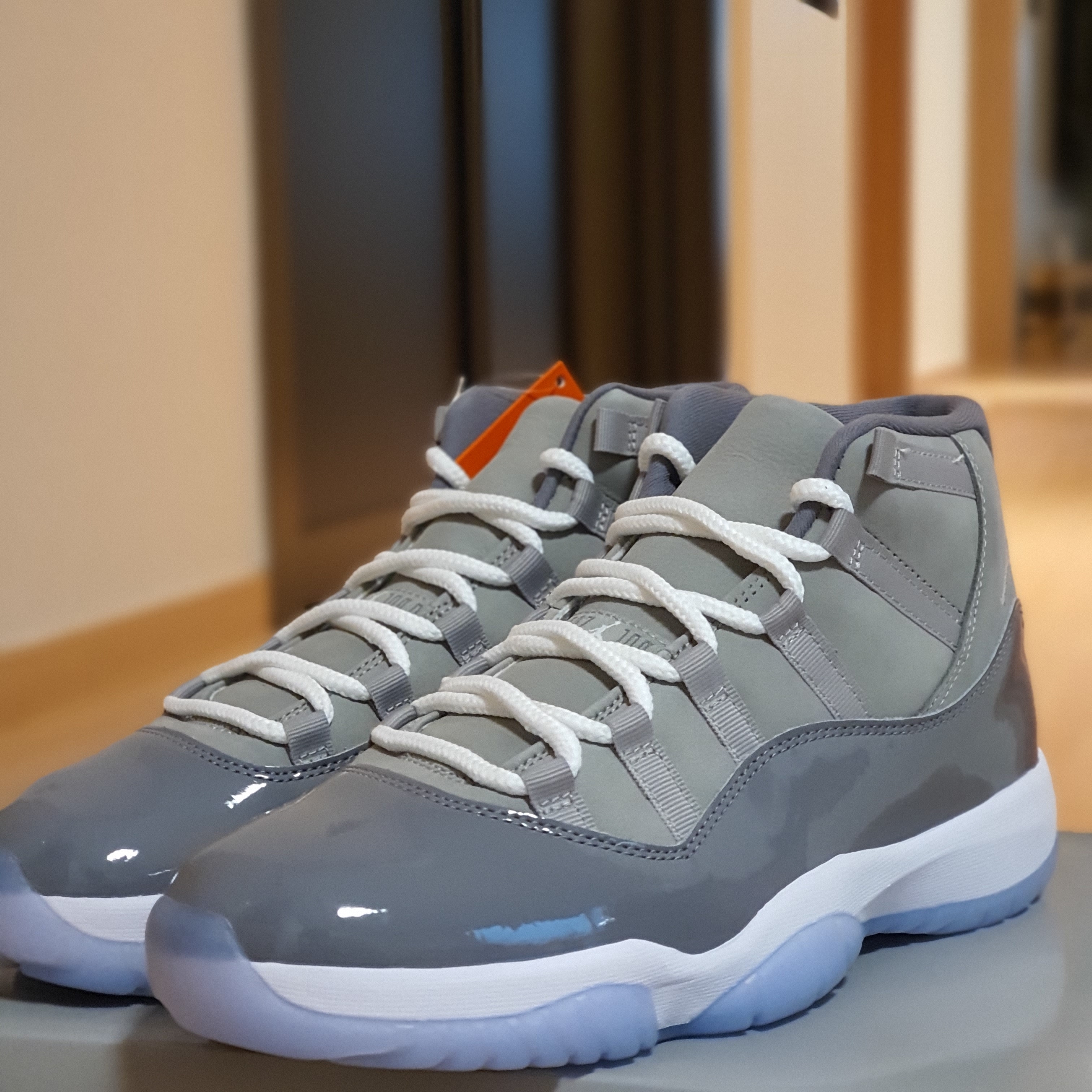 Jordan 11 Retro Cool Grey 2021 착용 스타일 - 1