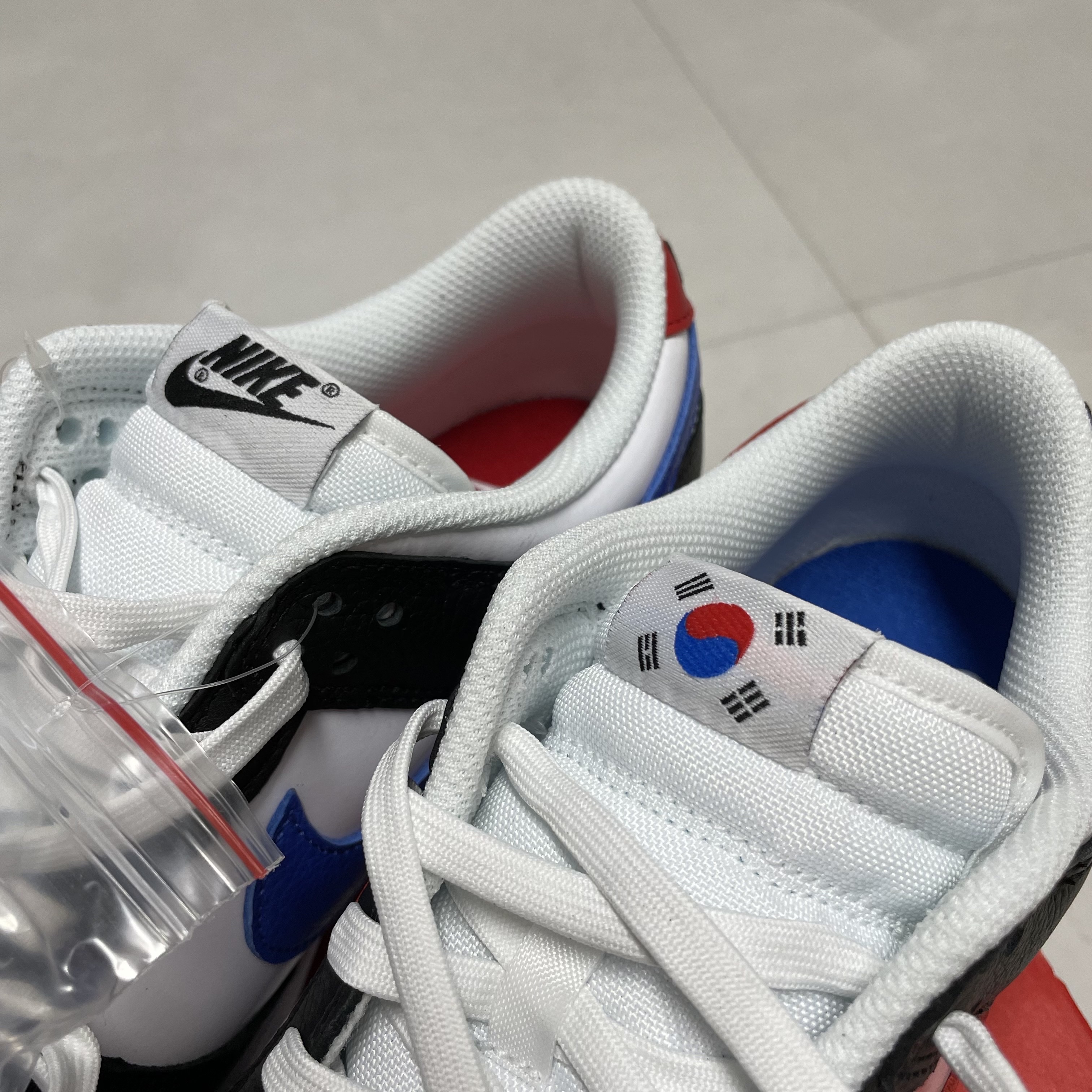 Nike Dunk Low SE Seoul 착용 스타일 - 2