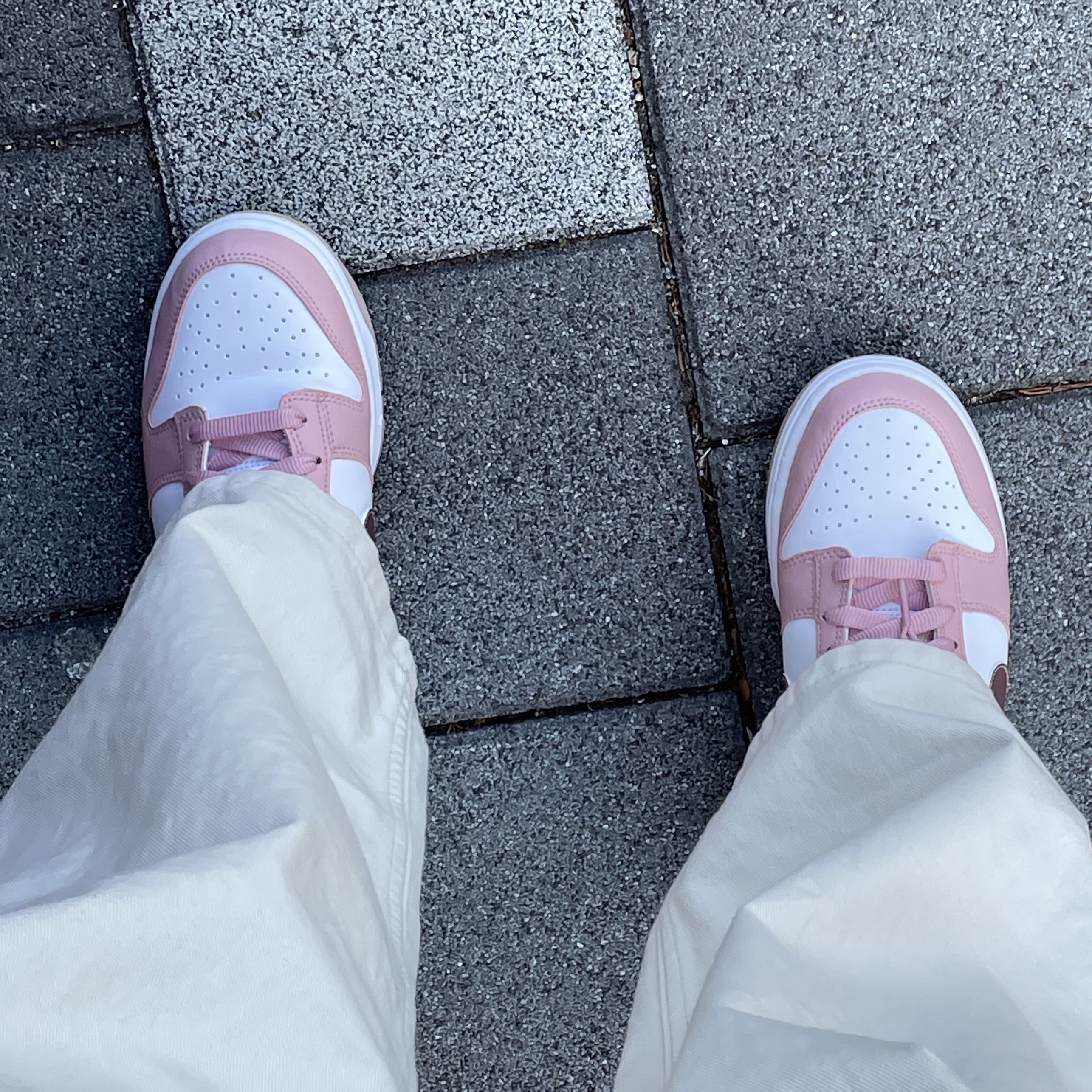 (GS) Nike Dunk Low Pink Velvet 착용 스타일