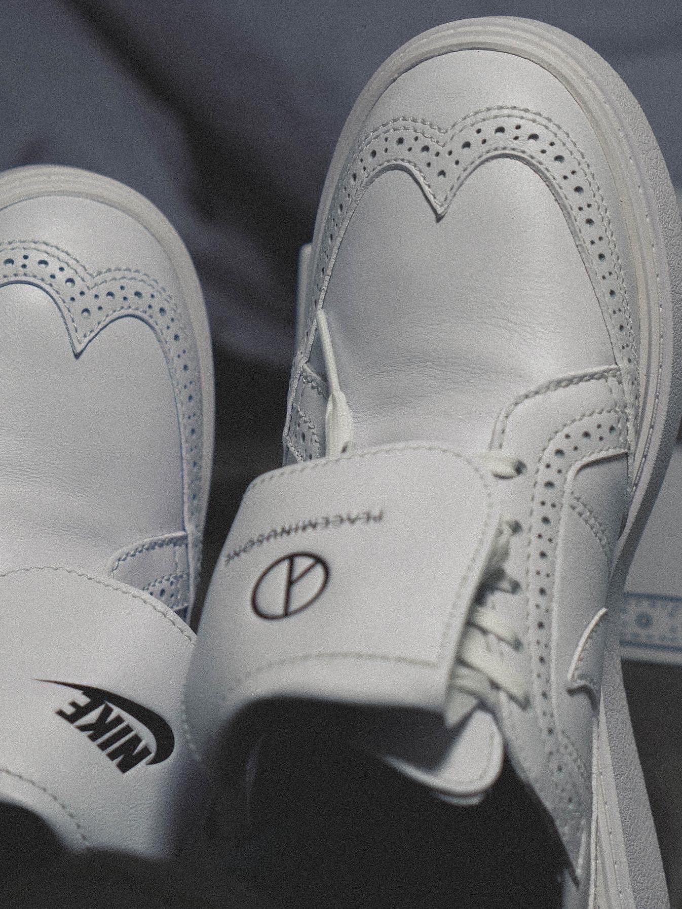 Nike x Peaceminusone Kwondo1 White 착용 스타일 - 5