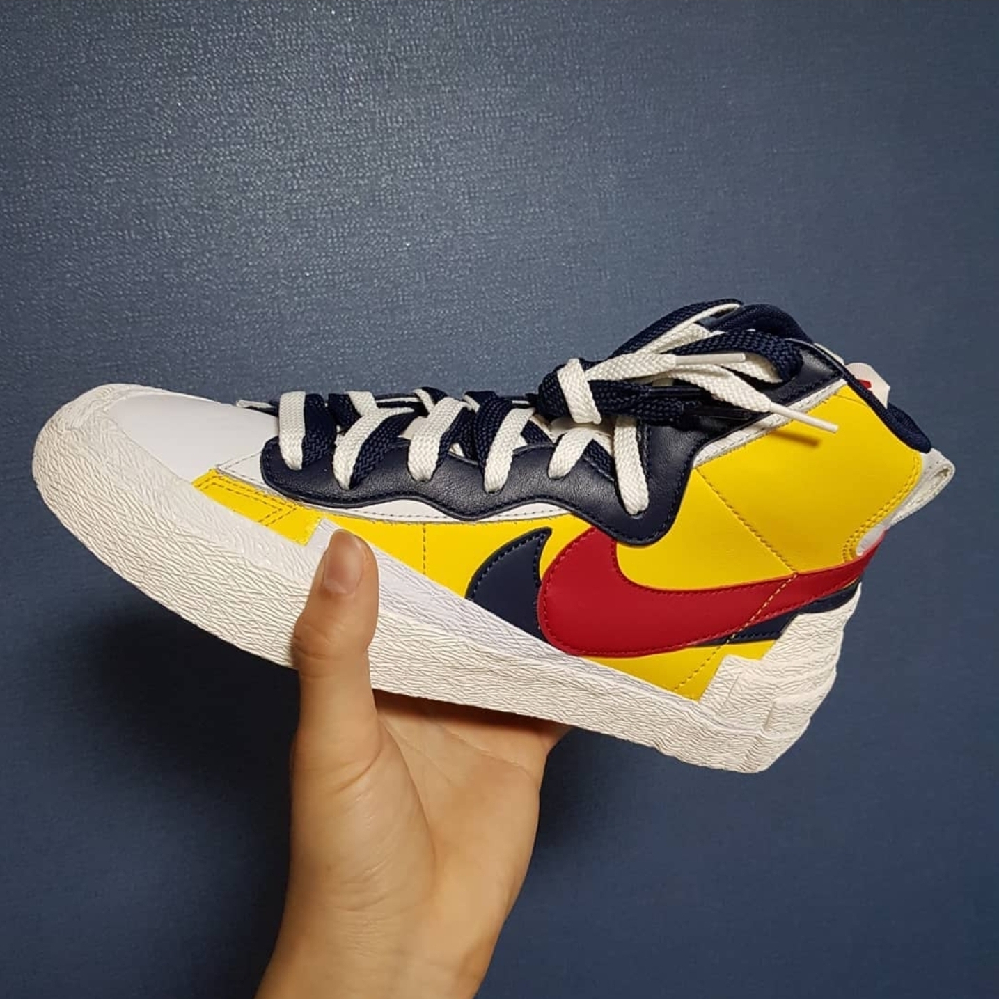 Nike x Sacai Blazer Mid Snow Beach 착용 스타일 - 1
