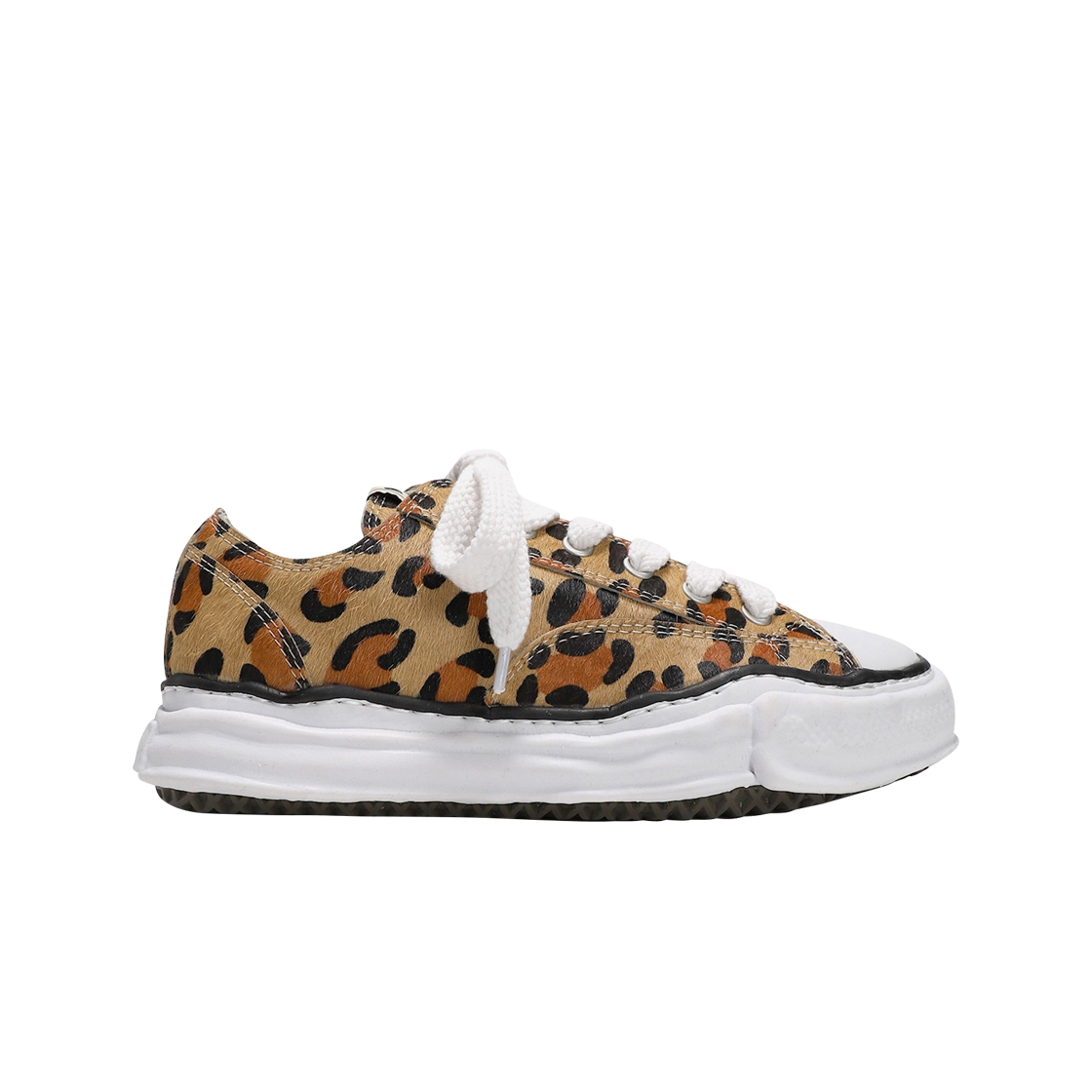 메종 미하라 야스히로 피터슨 OG 솔 카프 헤어 로우탑 스니커즈 레오파드