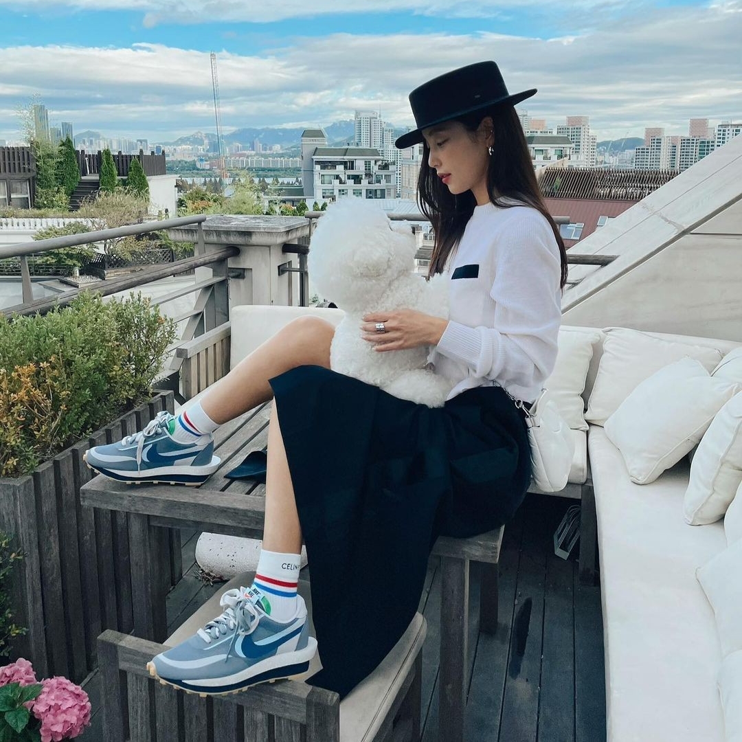 Nike x Sacai x Clot LDWaffle Cool Grey 착용 스타일 - 3