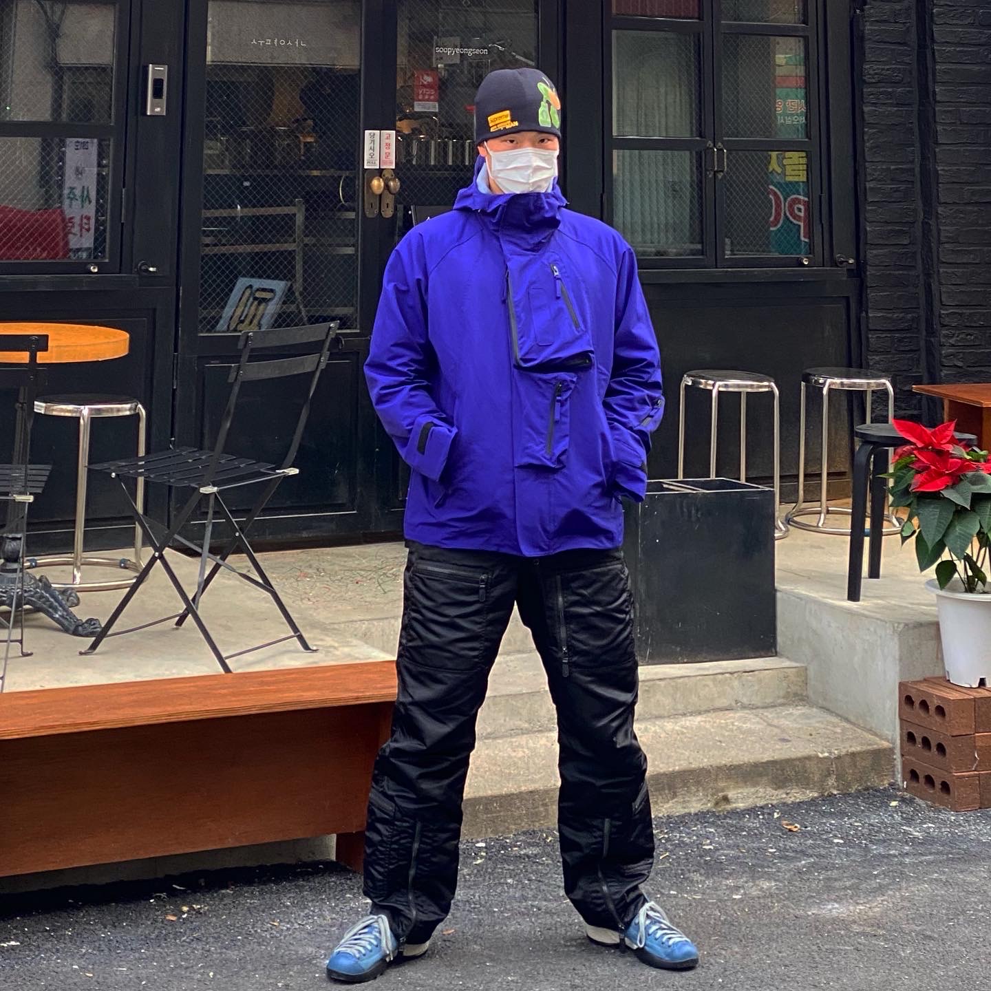 Supreme x Comme des Garcons Junya Watanabe Man Beanie Black - 21FW, Jordan 6 x Travis Scott Retro SP British Khaki 착용 스타일 - 1